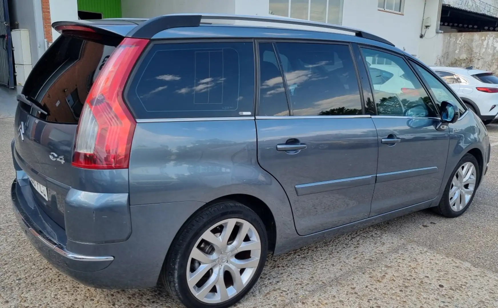 Citroen C4 Grand Picasso 2.0i SX CMP Bleu - 2