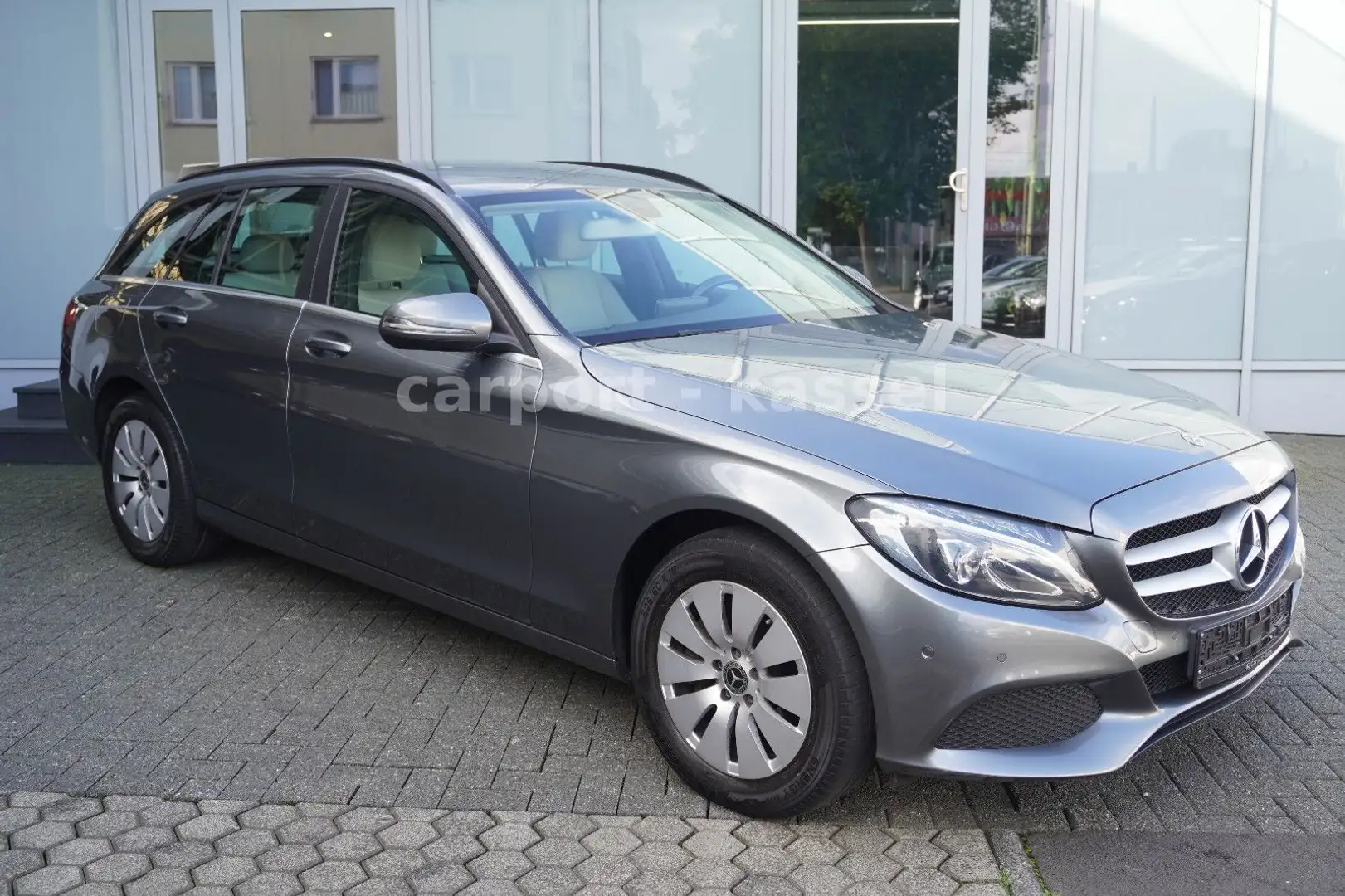 Mercedes-Benz C 250 T BlueTec Navi/Tempomat/LED Grau - 1