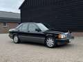 Mercedes-Benz 190 190E 1.8 Lakzwart met Stof Karo , Airco en Sportpa Noir - thumbnail 1