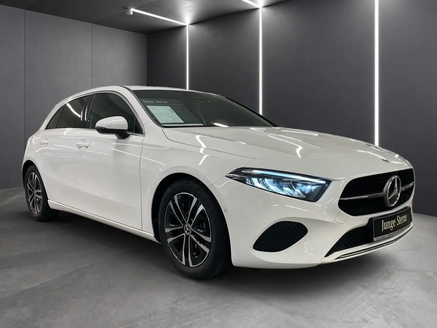 Mercedes-Benz A 180 Progressive *Totwinkel*LED*Kamera*CarPlay* Blanco - 2