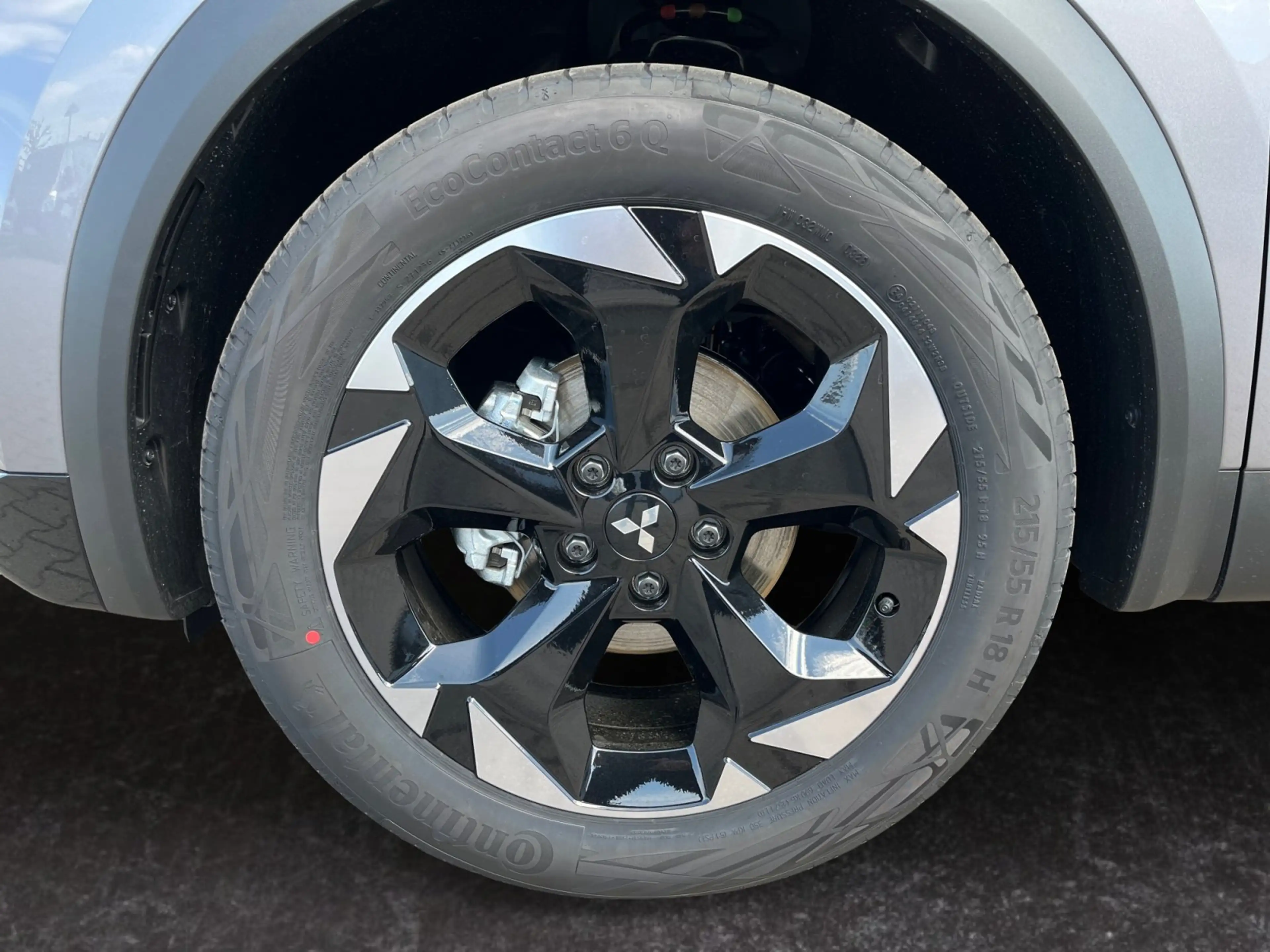 Mitsubishi Grandis Diamant Plus 1,3 Turbo TEMP PDC NAVI SHZ — photo 15