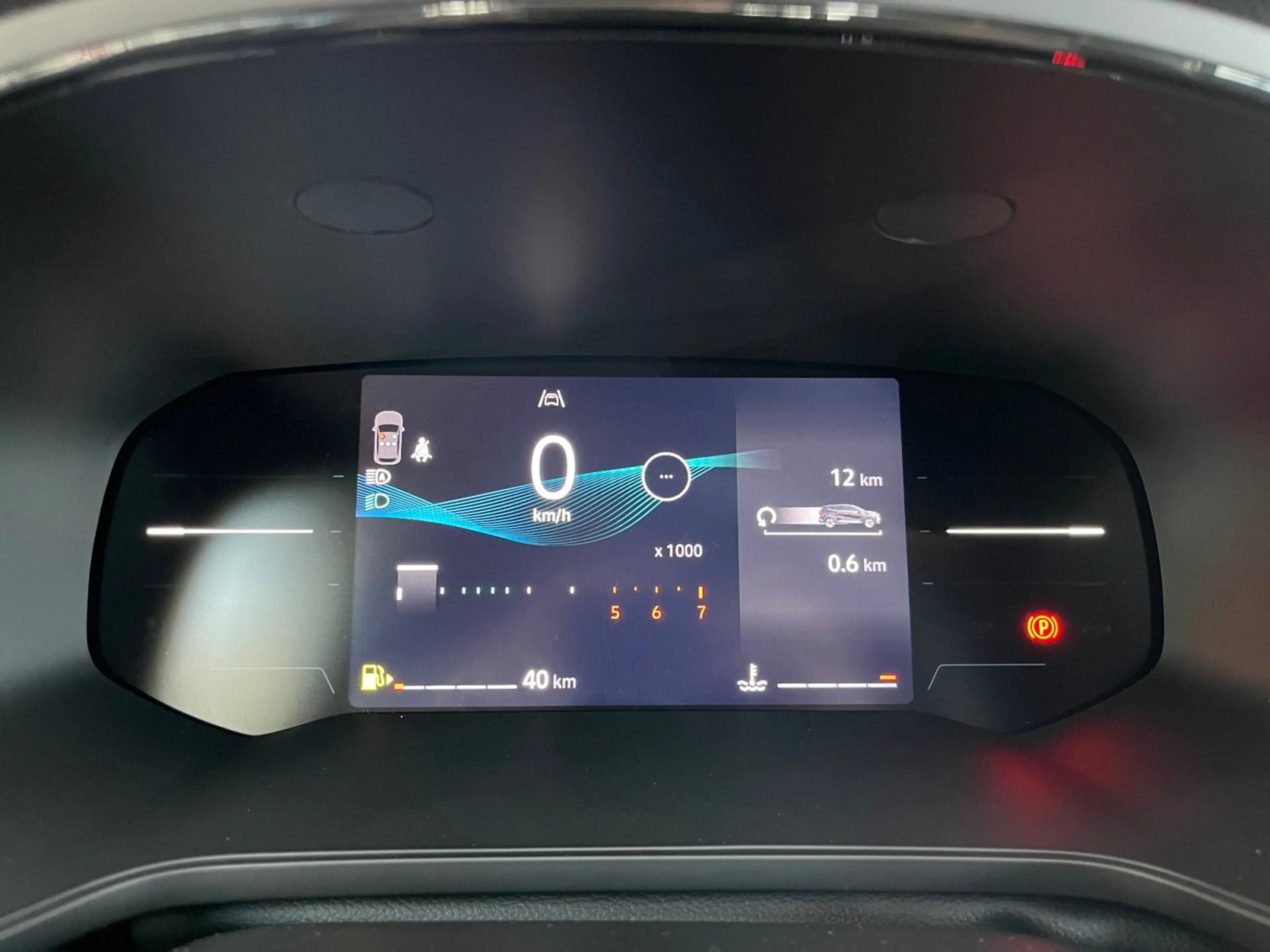 Mitsubishi Grandis Diamant Plus 1,3 Turbo TEMP PDC NAVI SHZ — photo 12