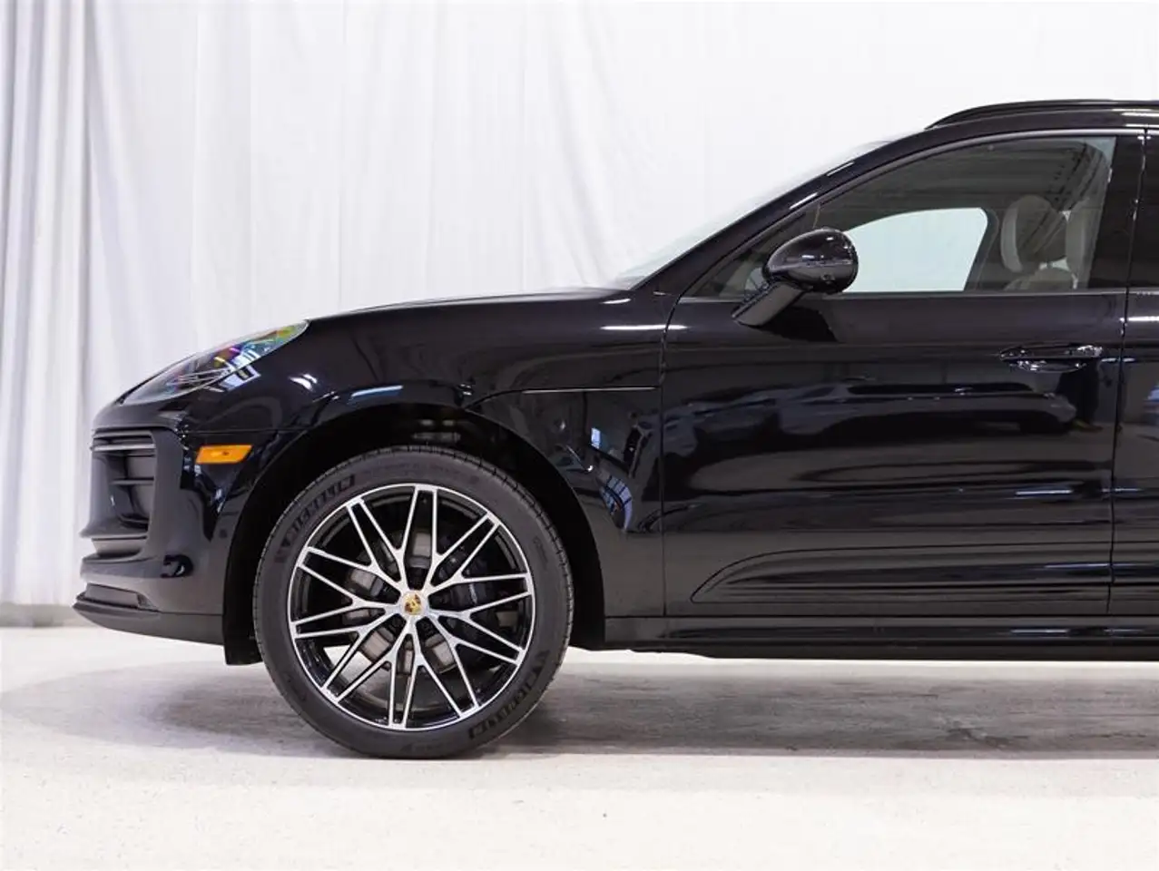 Porsche Macan снимка Porsche Macan