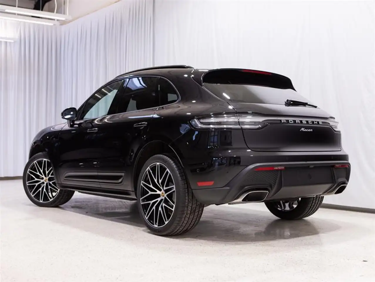 Porsche Macan снимка Porsche Macan