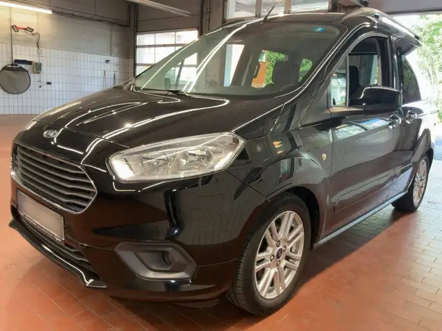 Ford Tourneo Courier Titanium *Kamera*PDC*Audio-Paket 59*