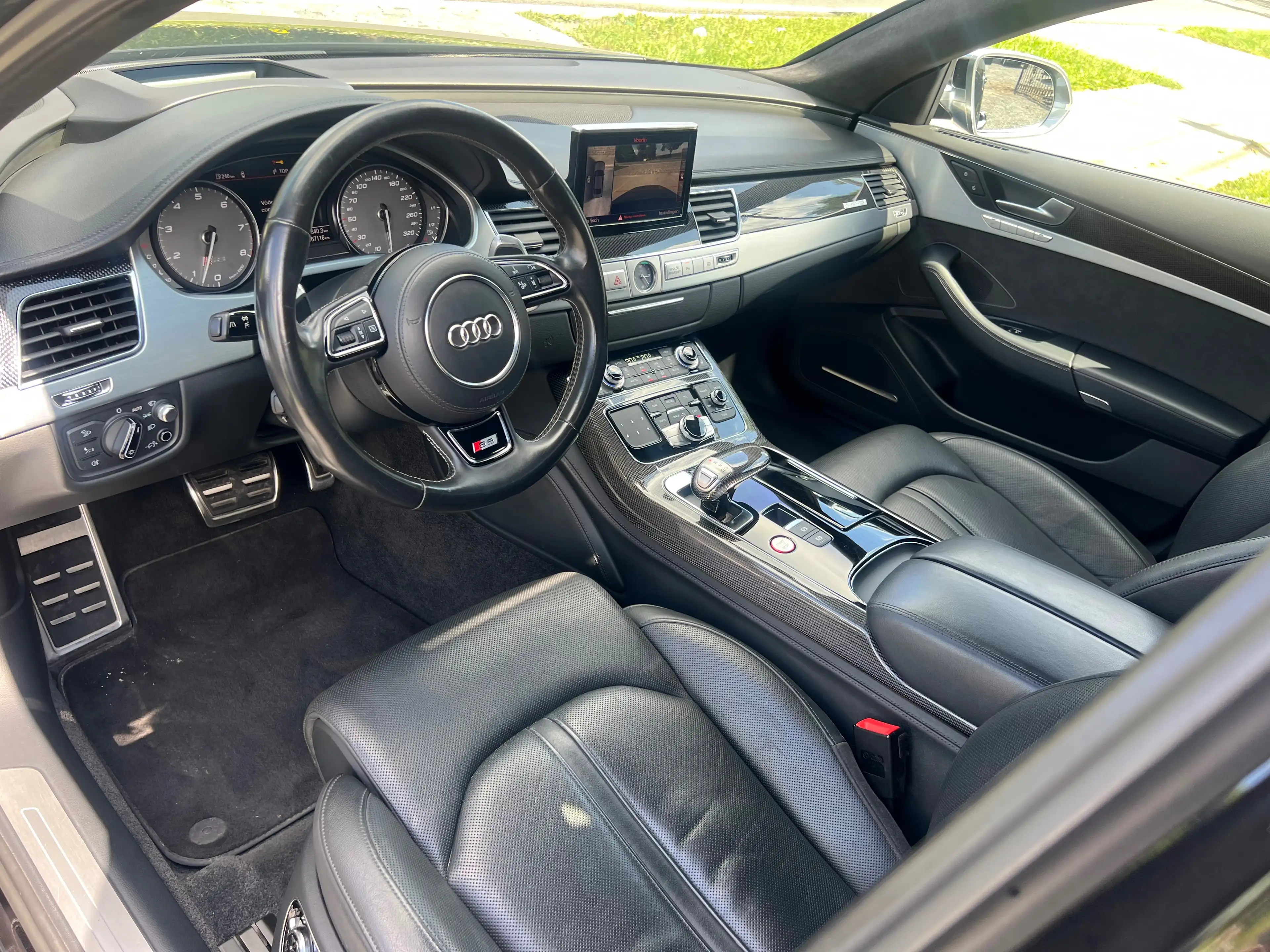 Audi S8 S8 — photo 15