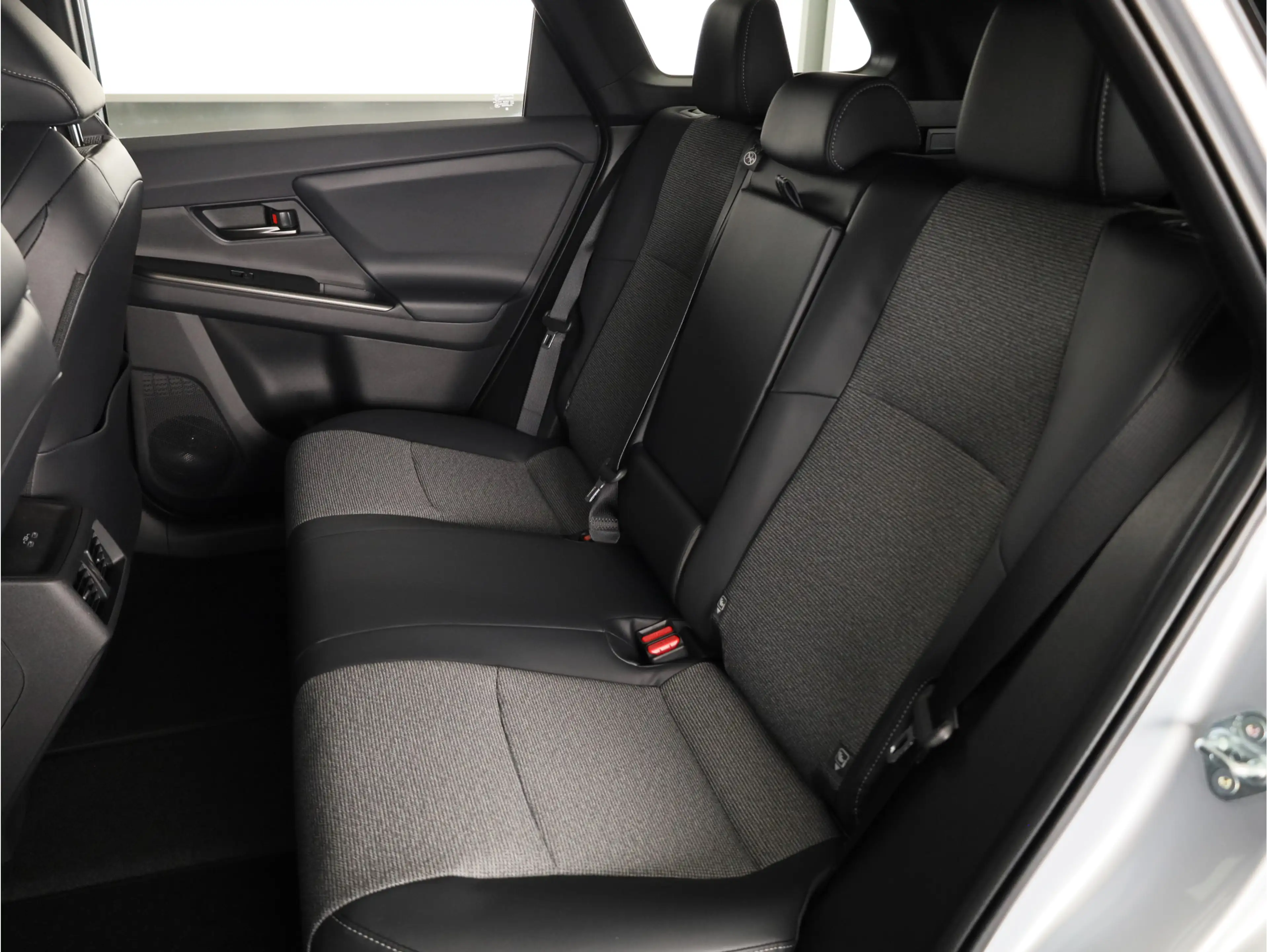 Toyota bZ4X Touring Dynamic Limited Edition 75 kWh *NIEUW* | M — photo 15