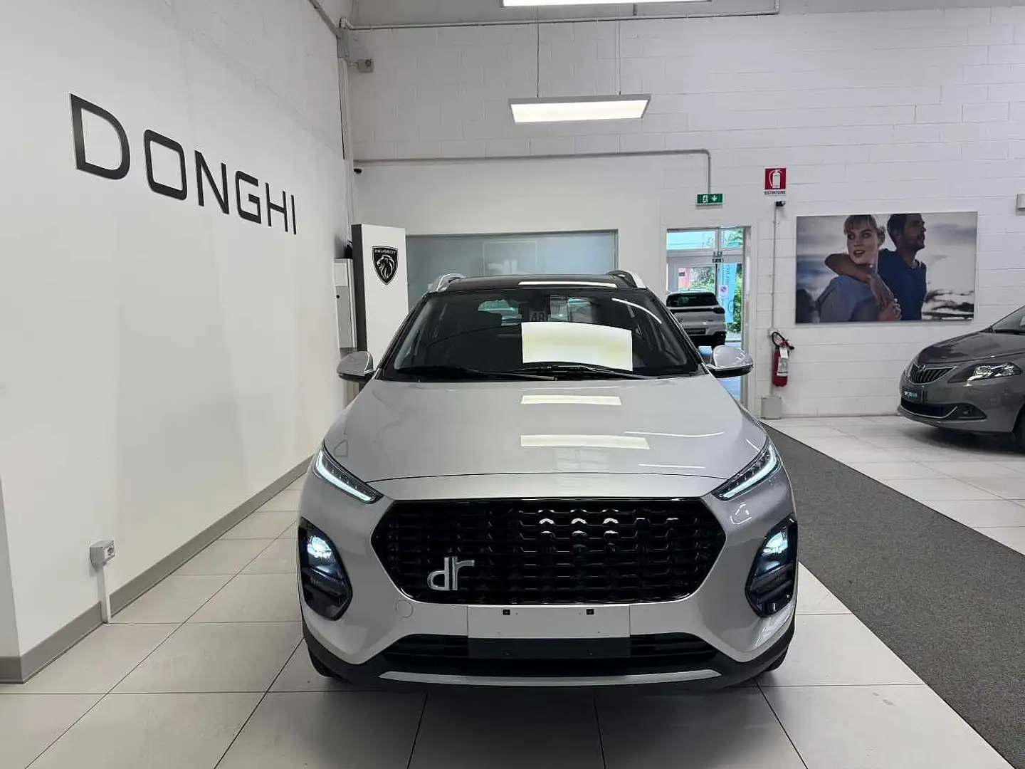 DR Automobiles DR 3.0 1.5 MT 117cv BENZINA Grigio - 2