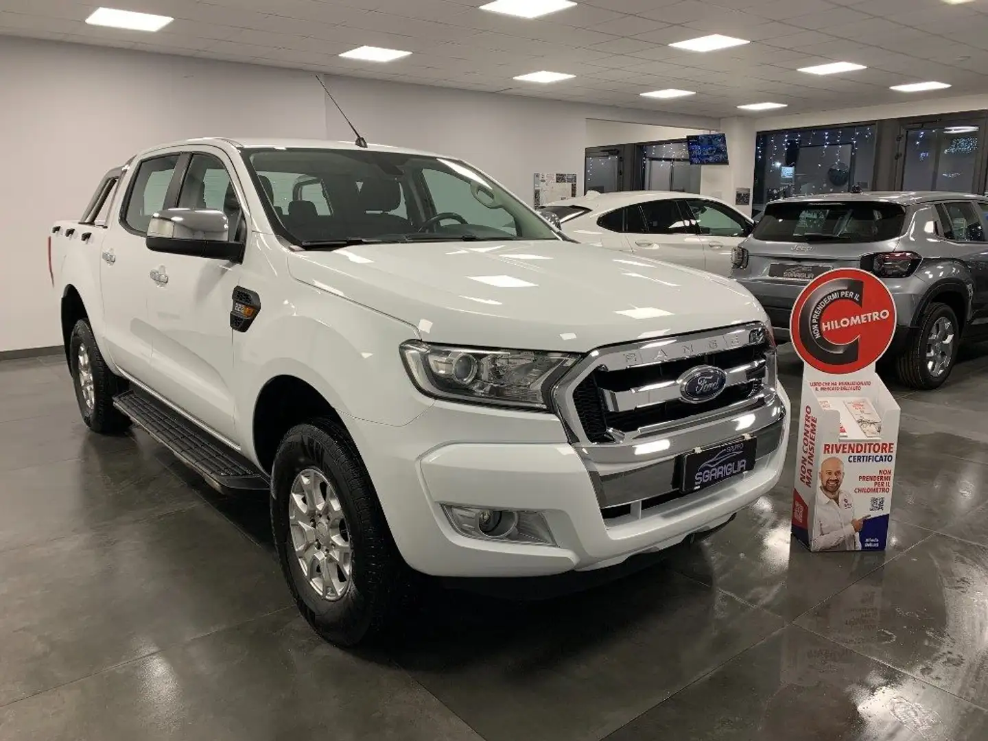 Ford Ranger Doppia Cabina Pick Up 4X4 5 Posti XLT 2.2 TDCi Blanc - 1