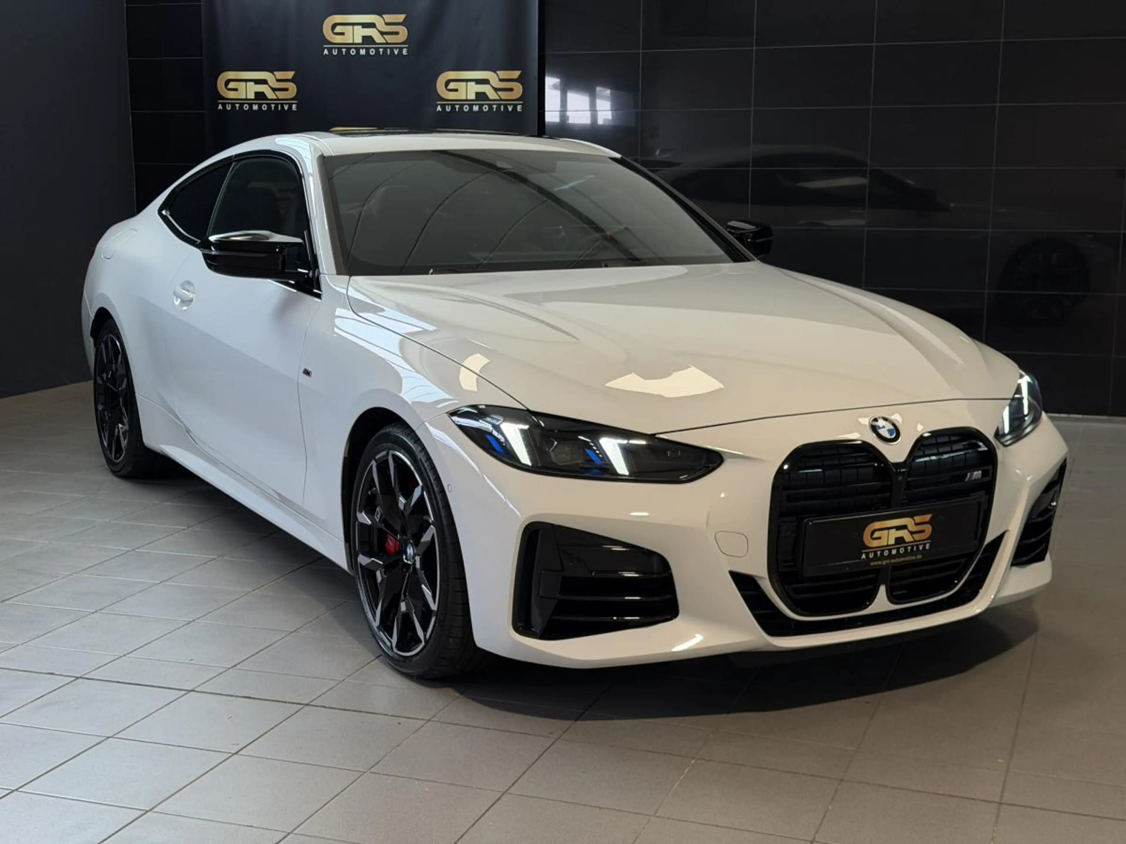 BMW 440