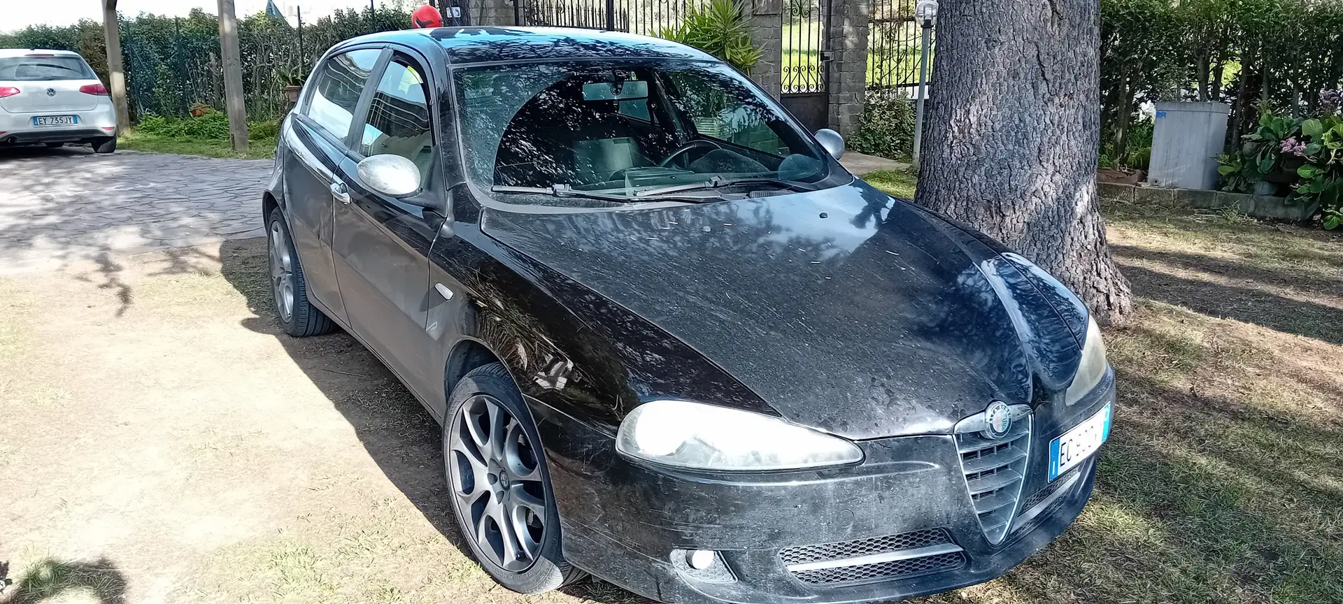 Alfa Romeo 147 147 II 2004 5p 1.6 ts 16v Moving 105cv crna - 2