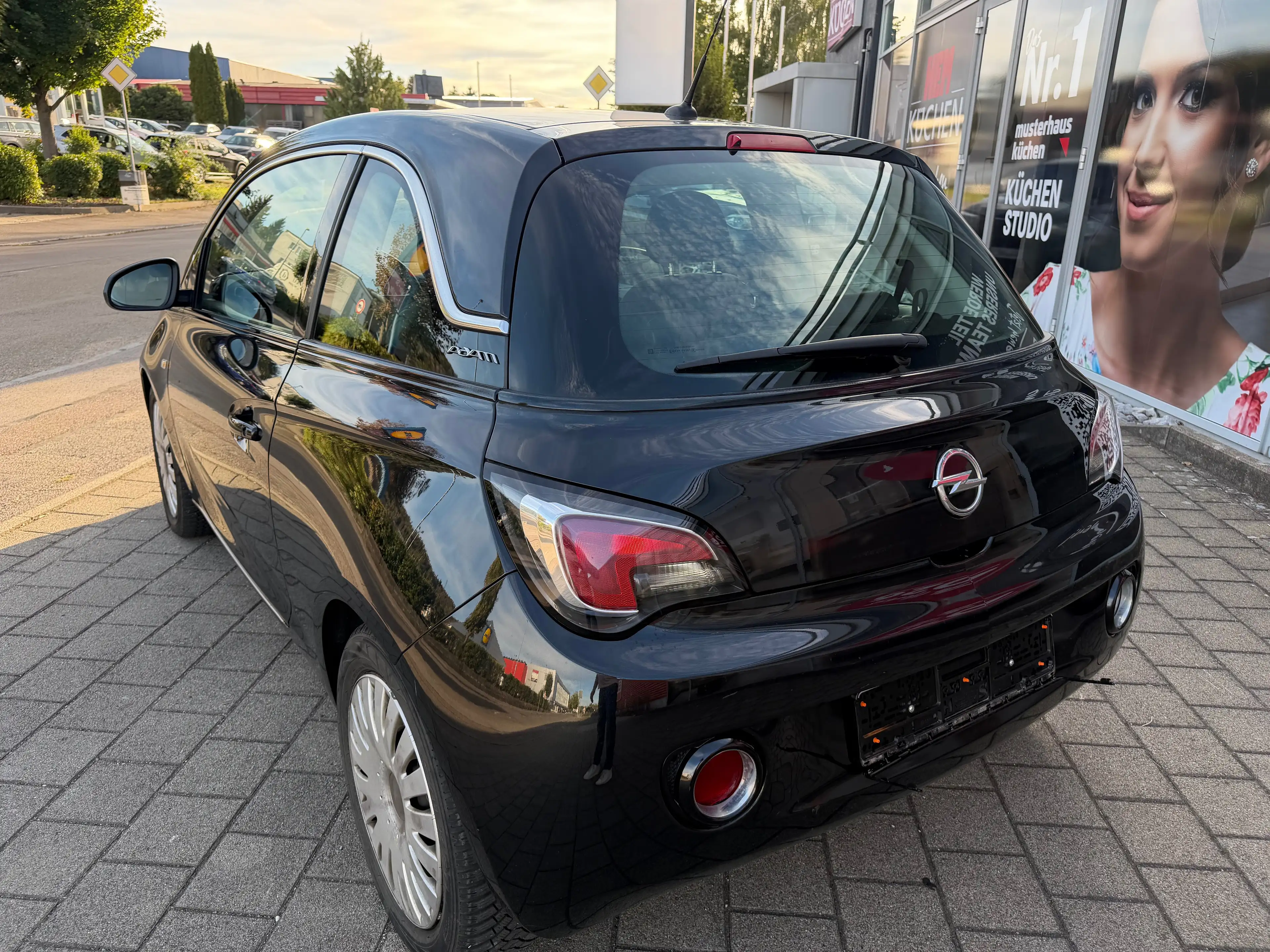 Opel Adam Adam 1.2 Start/Stop Gepflegt Tüv Neu. — photo 5