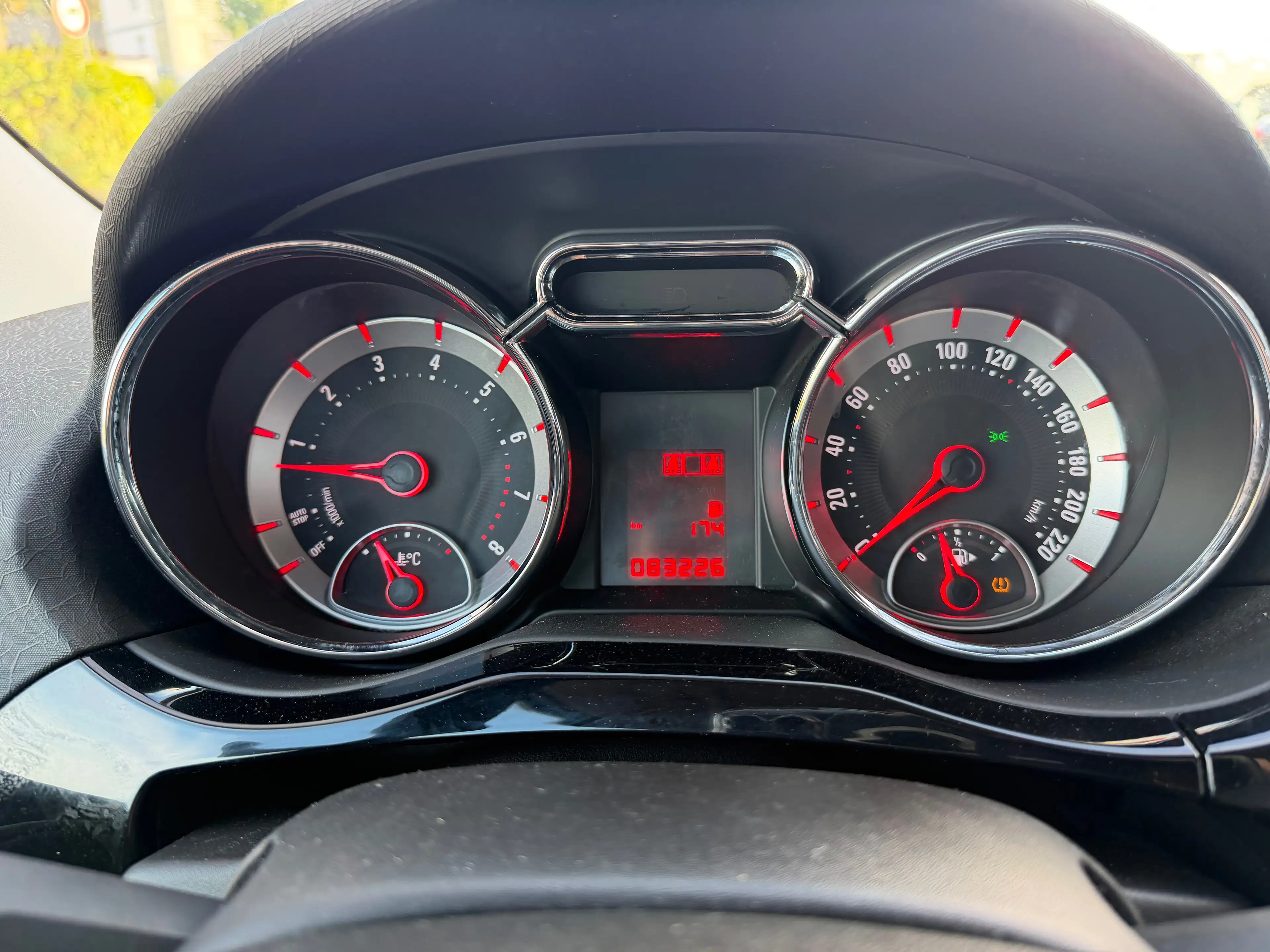 Opel Adam Adam 1.2 Start/Stop Gepflegt Tüv Neu. — photo 11
