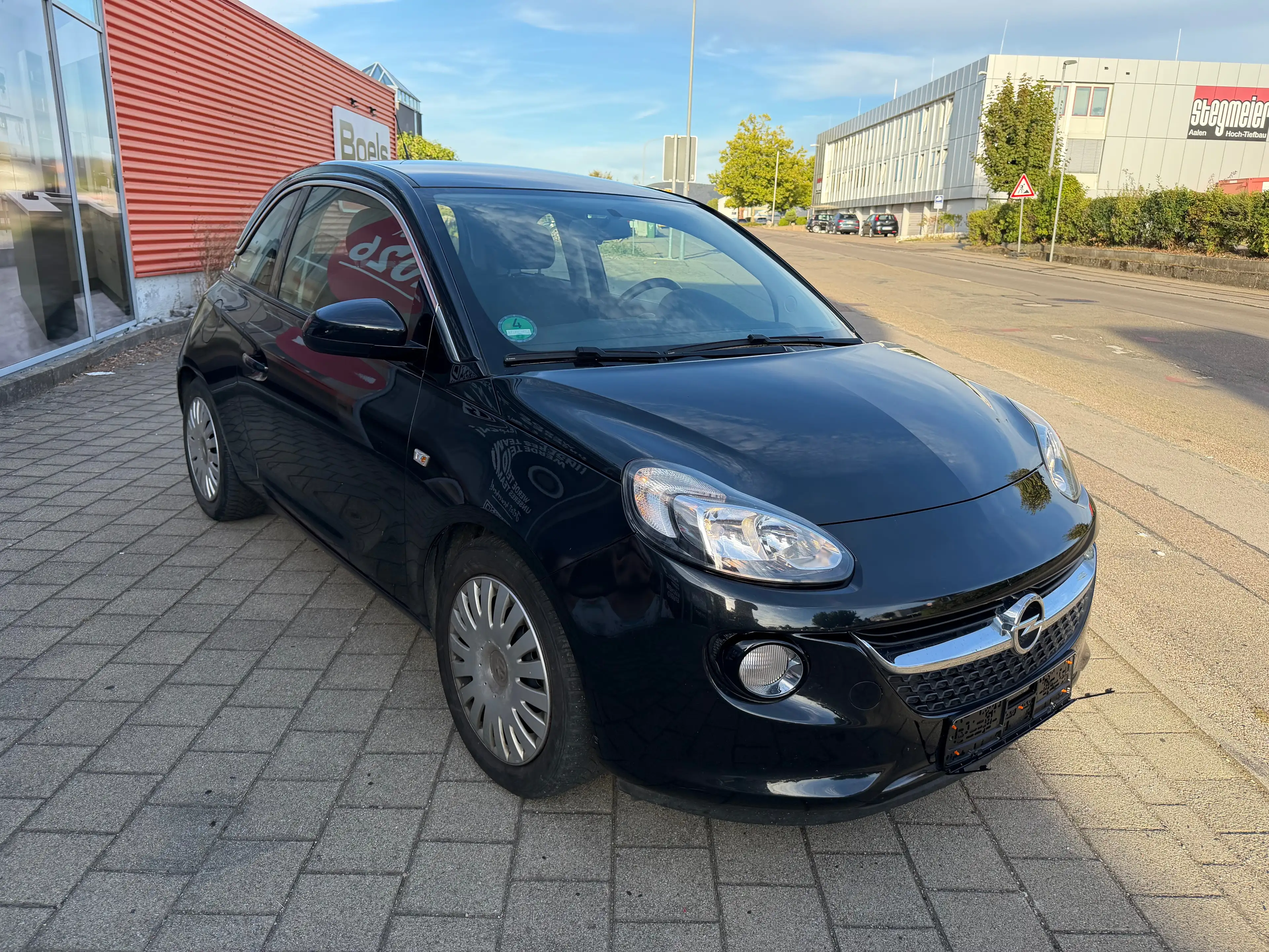 Opel Adam Adam 1.2 Start/Stop Gepflegt Tüv Neu. — photo 2
