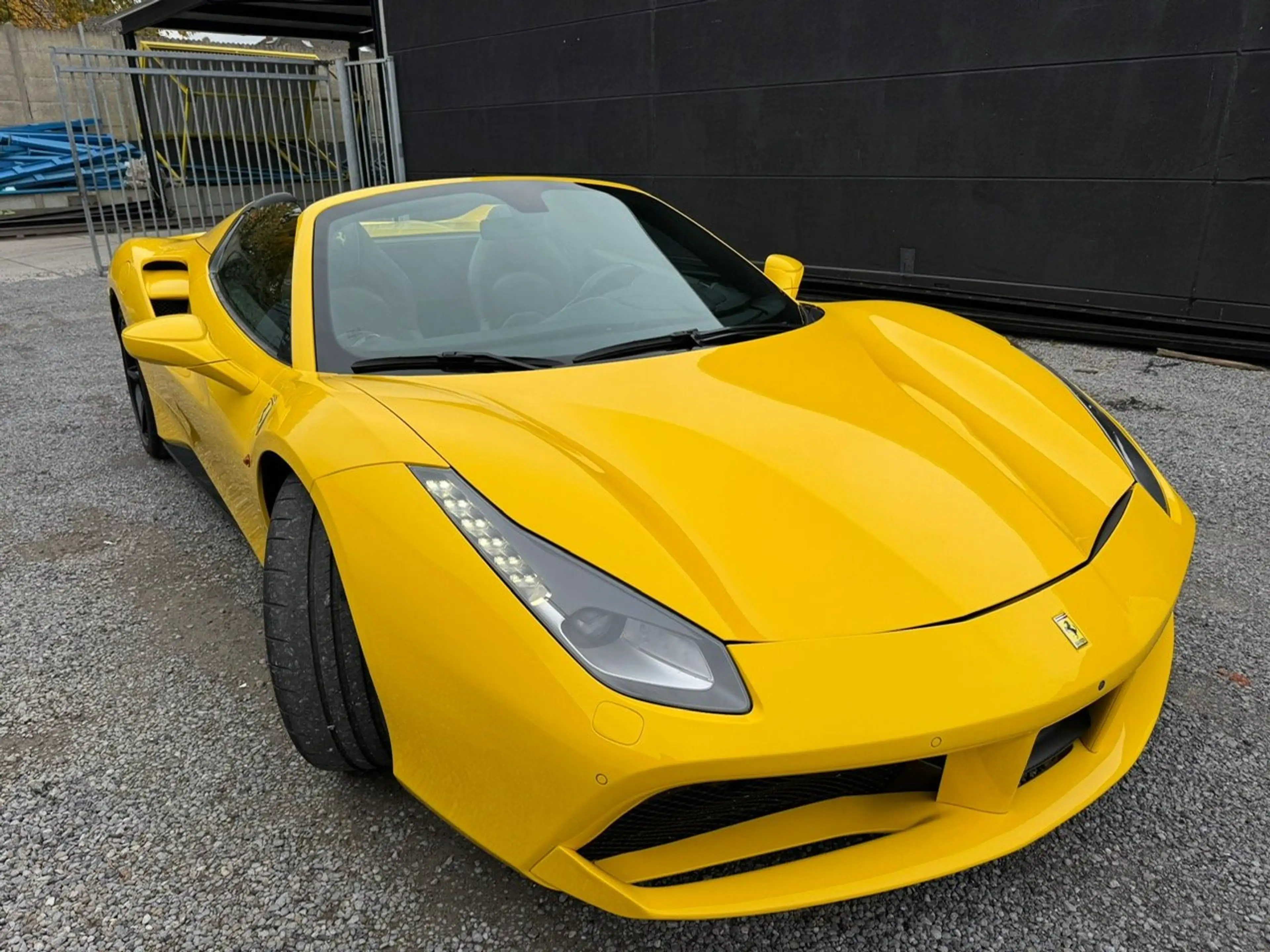 Ferrari 488 Spider *NEW GEARBOX* — photo 7