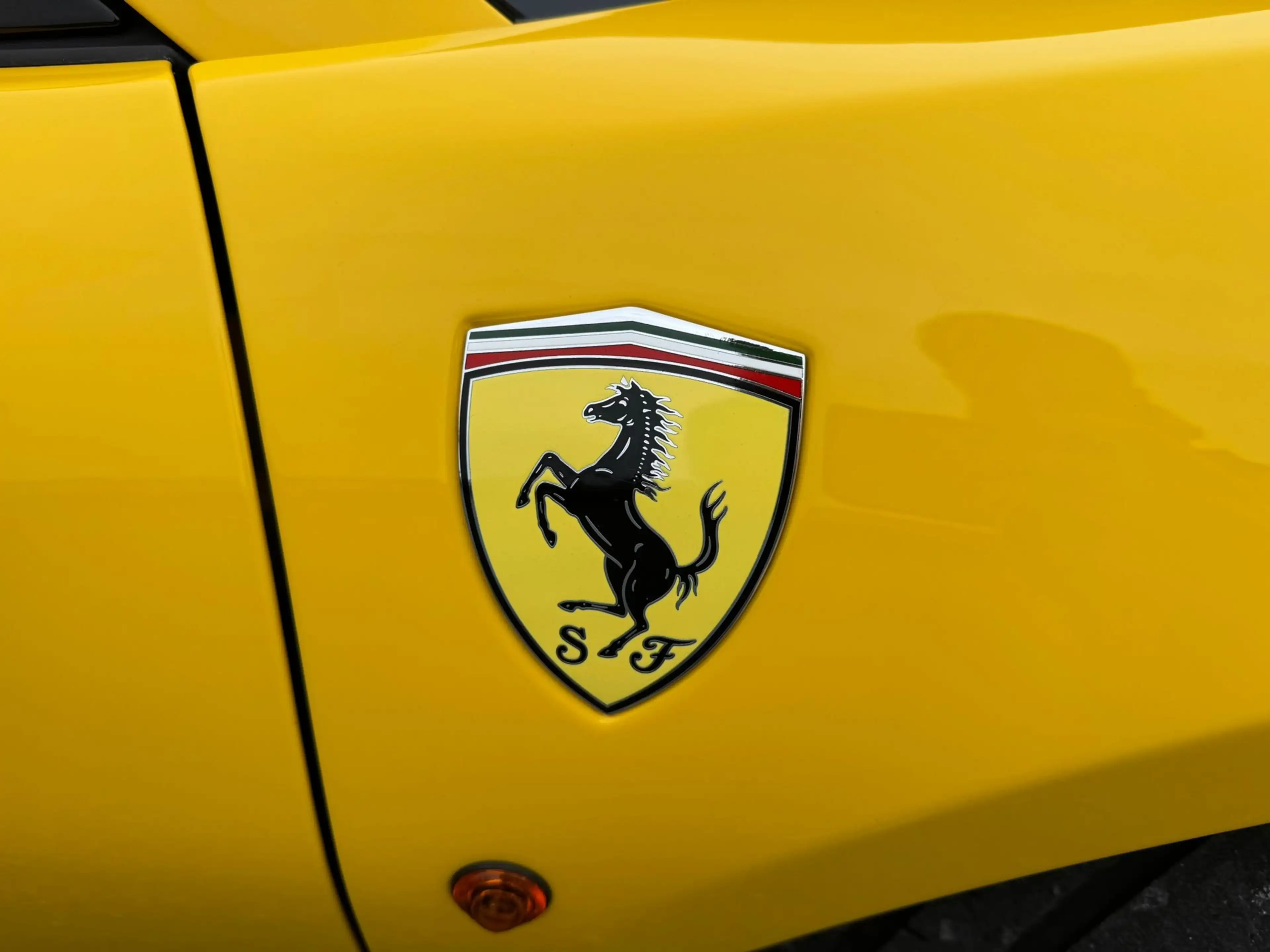 Ferrari 488 Spider *NEW GEARBOX* — photo 9