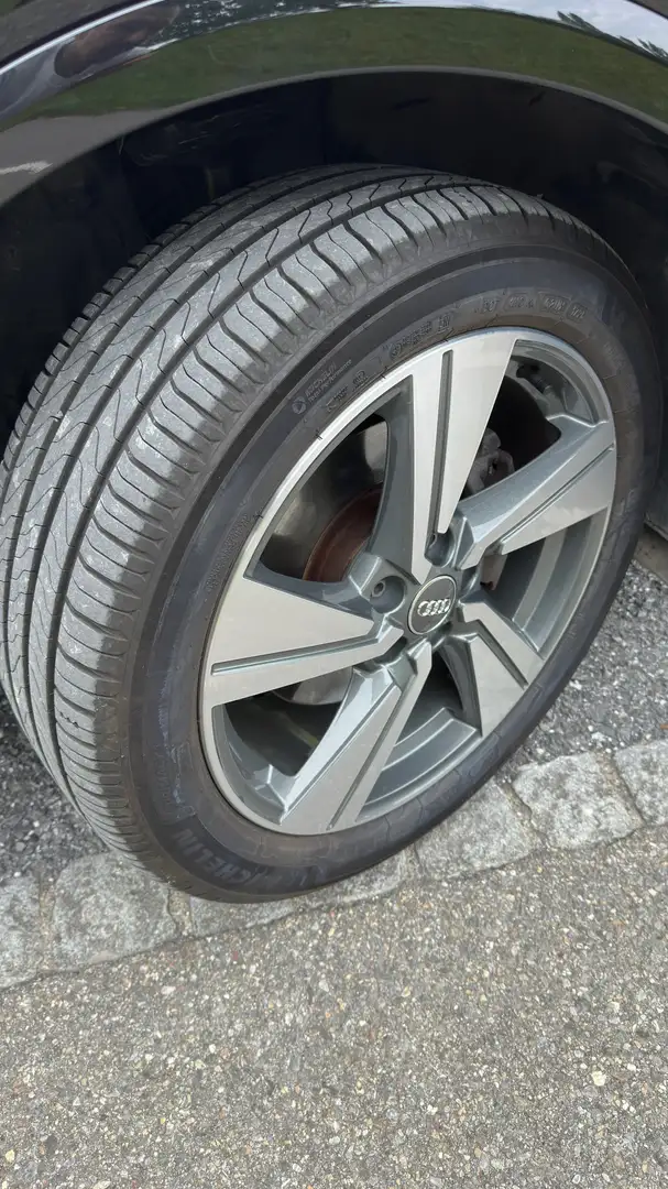 Audi Q2 Q2 2,0 TDI quattro S-tronic Schwarz - 2