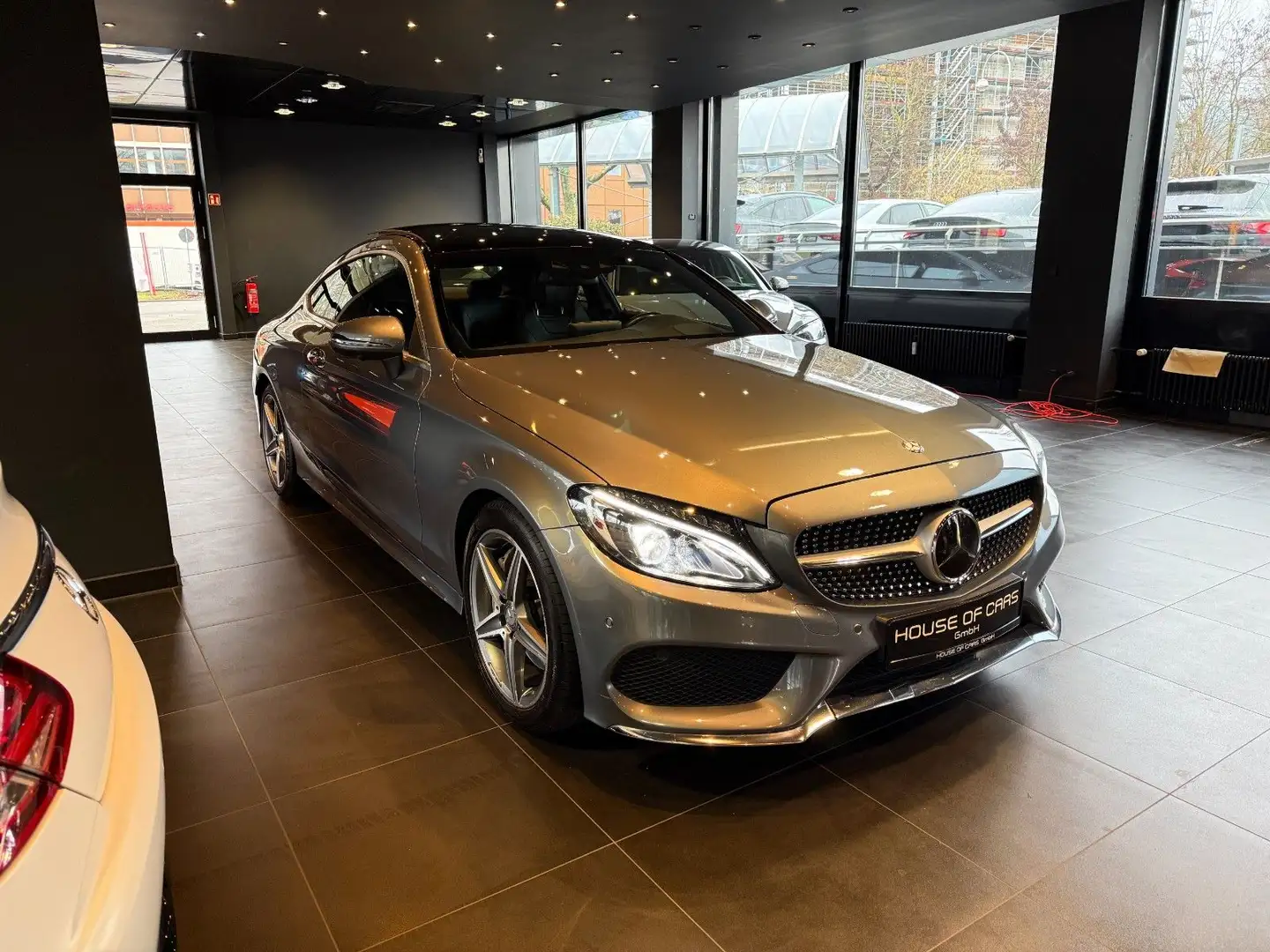 Mercedes-Benz C 300 Coupe AMG*Pano*Burmester*Memory*Distronic Gris - 2