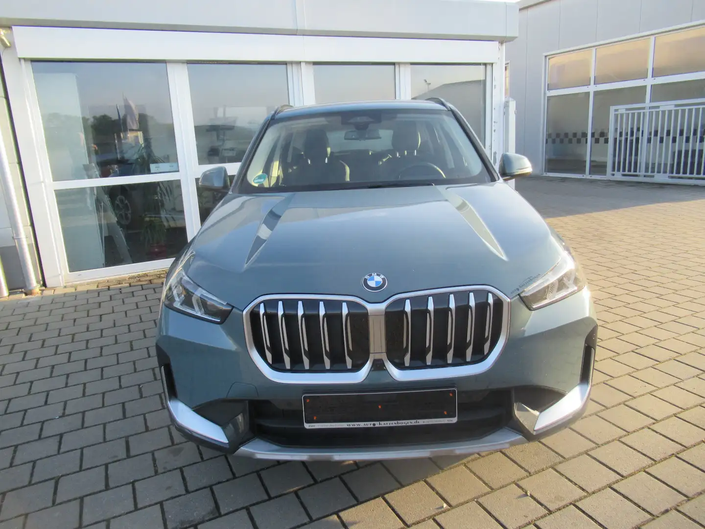 BMW X1 20 d xDrive AHK,Headup,ACC viele Extras Verde - 2
