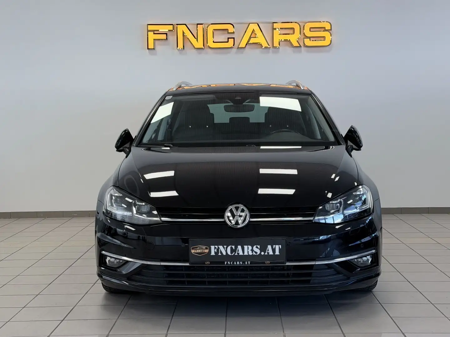Volkswagen Golf Variant Highline 2,0 TDI DSG // LED // AHK // RFK // Schwarz - 2