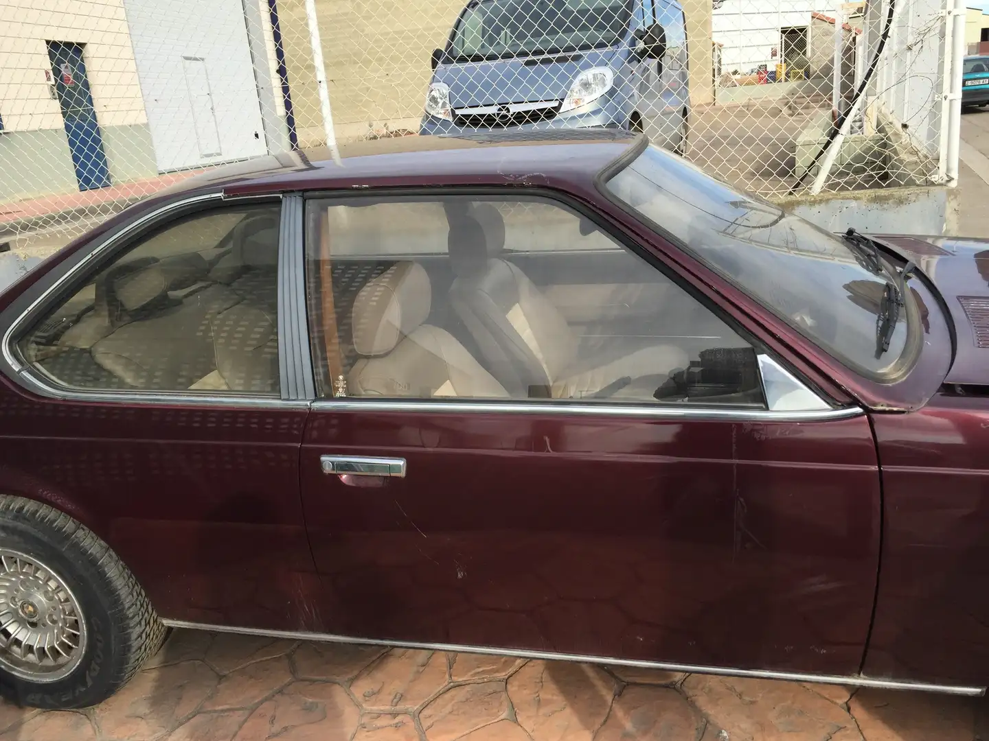 BMW 630 CS E24 Rojo - 2