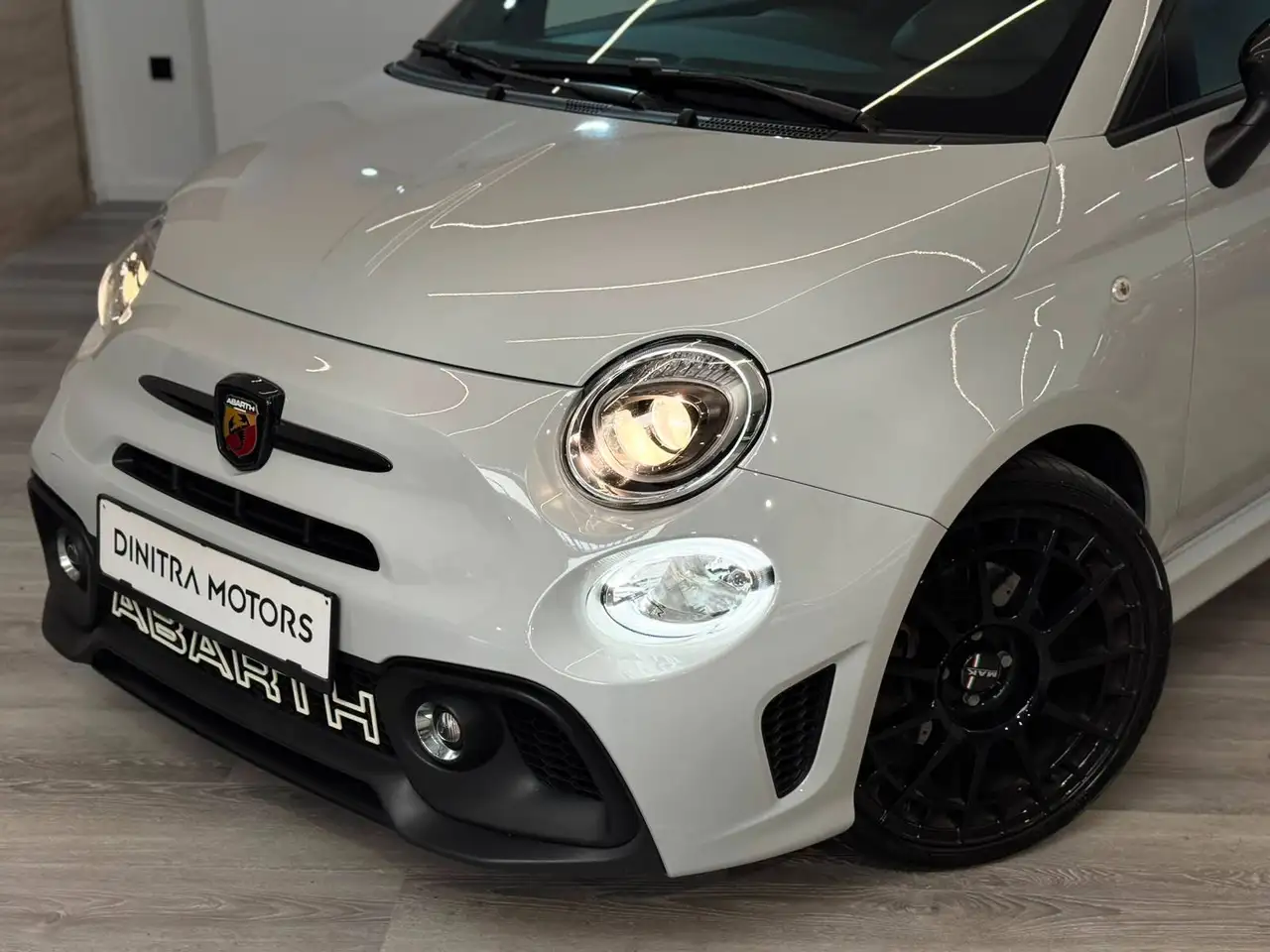 Abarth 595 2023