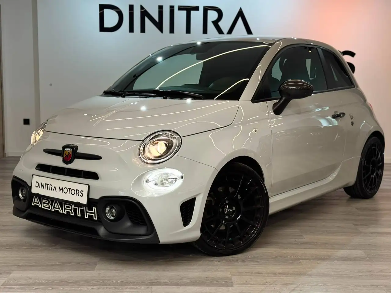 Abarth 595 2023