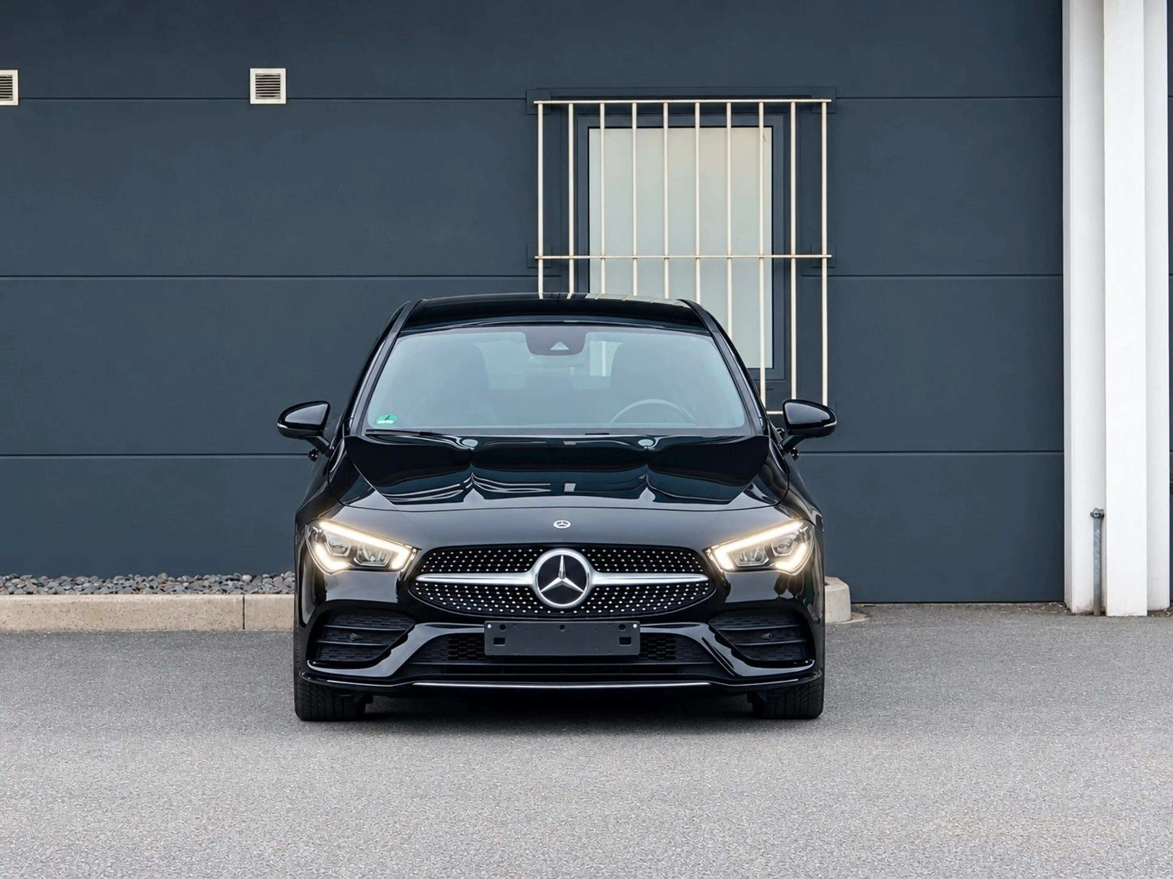 Mercedes-Benz CLA 220 Aut.*AMG Line*19"*Kamera — photo 2