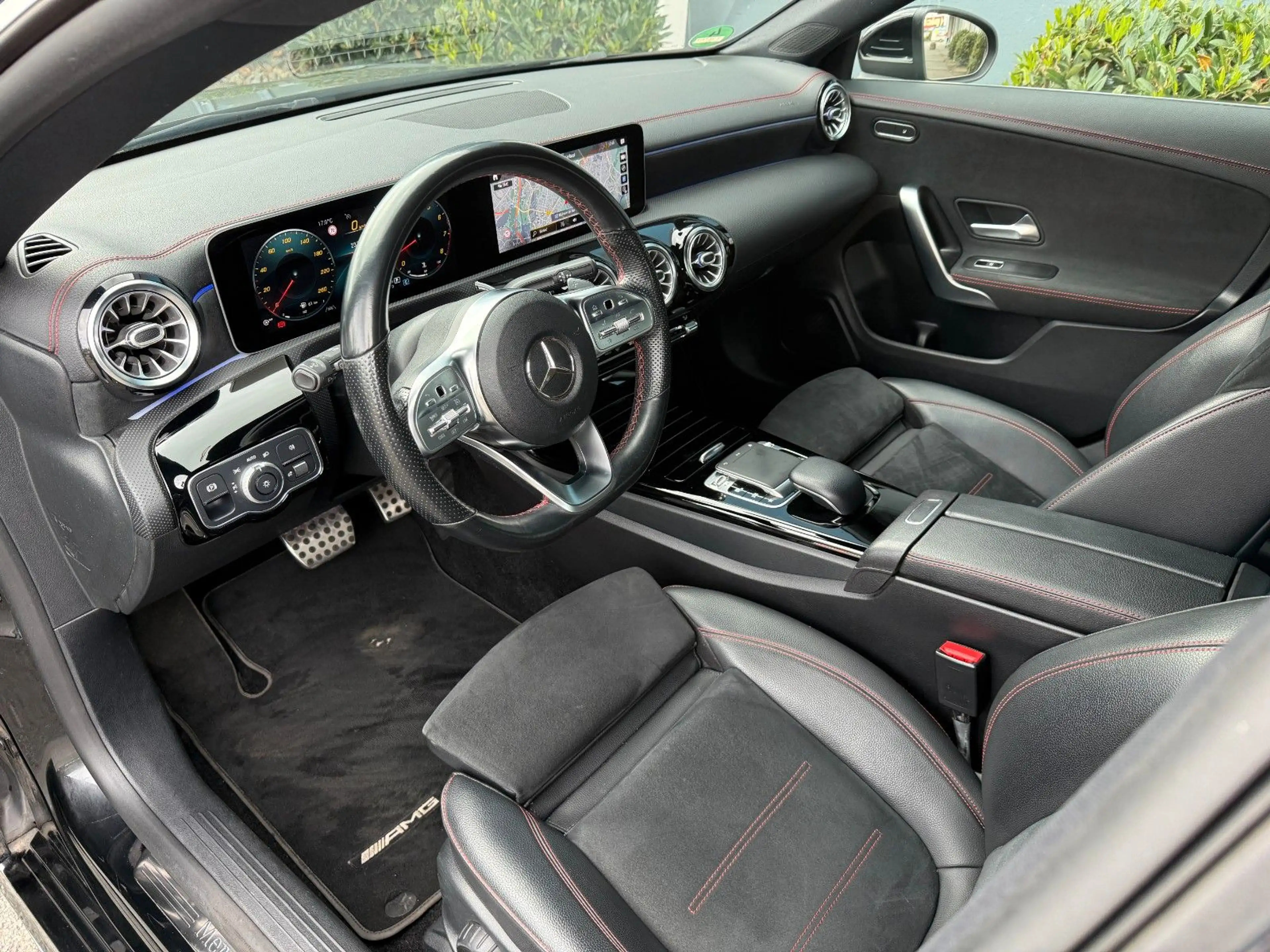 Mercedes-Benz CLA 220 Aut.*AMG Line*19"*Kamera — photo 12