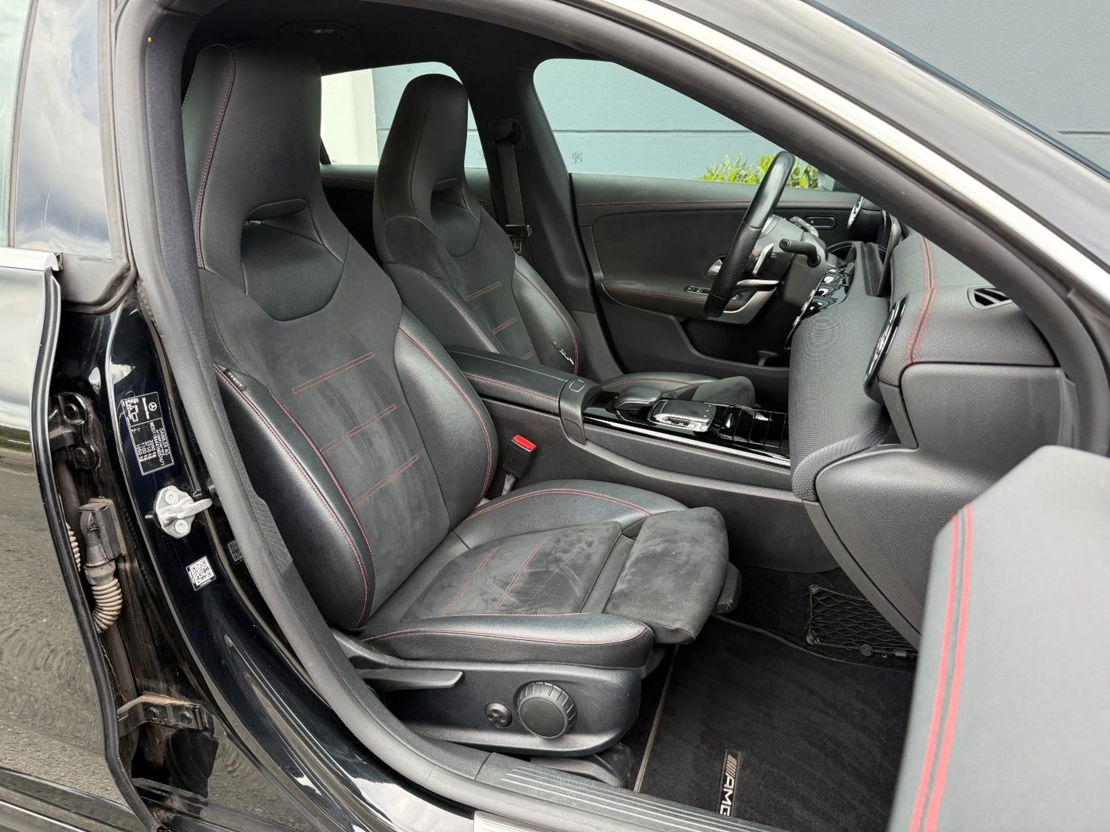 Mercedes-Benz CLA 220 Aut.*AMG Line*19"*Kamera — photo 13