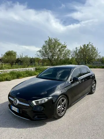 Mercedes-Benz A 220