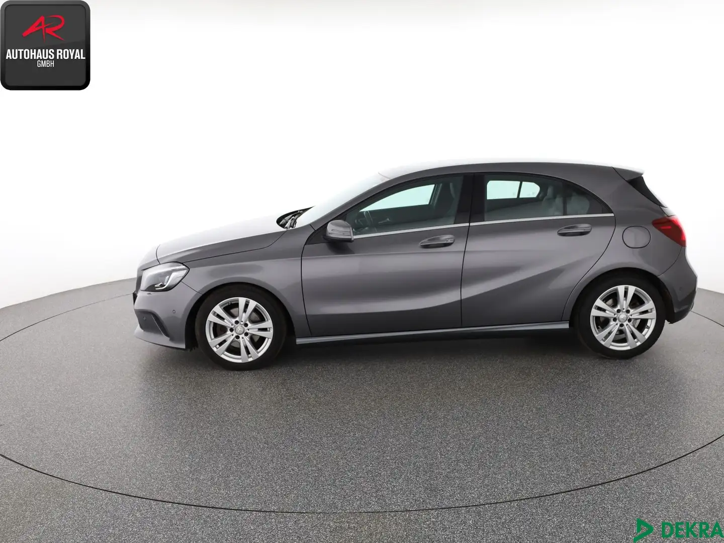 Mercedes-Benz A 160 A 160 URBAN MEMORY,KEYLESS,HARMAN/K,KAMERA,SH Gris - 2