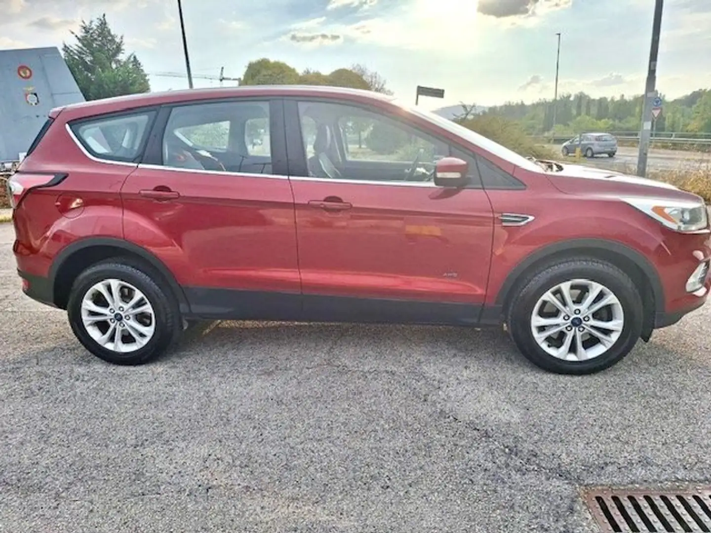 Ford Kuga Kuga II 2017 2.0 tdci Titanium Rosso - 2