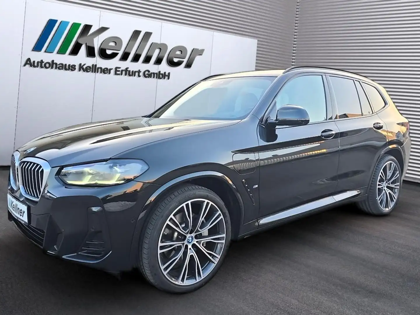 BMW X3 xDrive30e Sportaut.+360°+AHK+HEAD-UP+21ZOLL+ Noir - 2