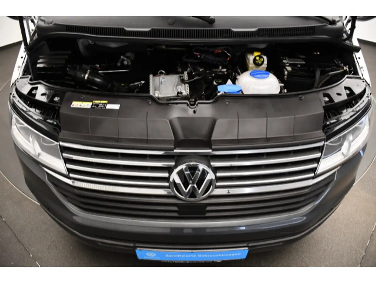 Volkswagen T6.1 Multivan 2.0 TDI DSG Generation Six Rückfah 12