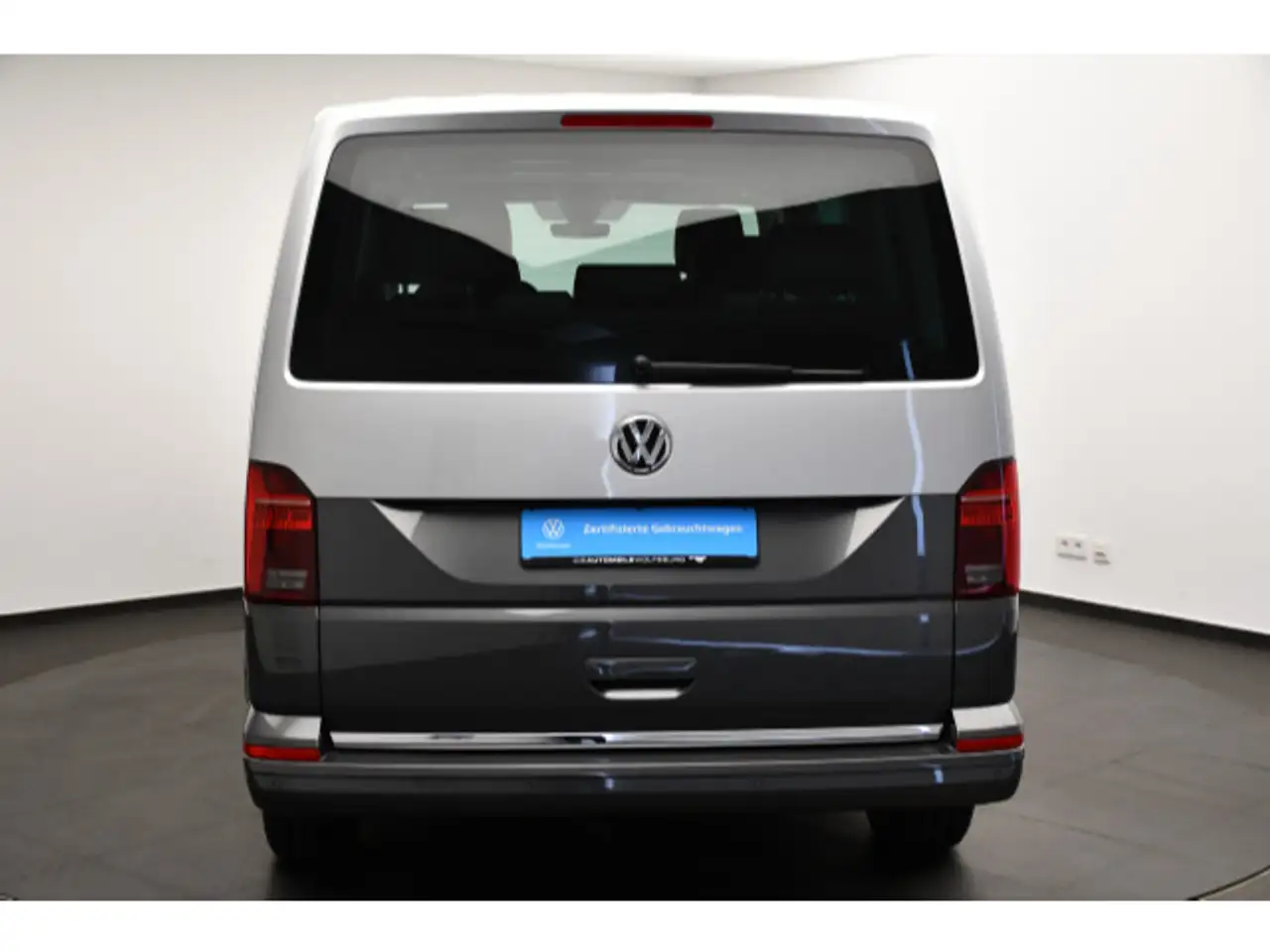 Volkswagen T6.1 Multivan 2.0 TDI DSG Generation Six Rückfah 19