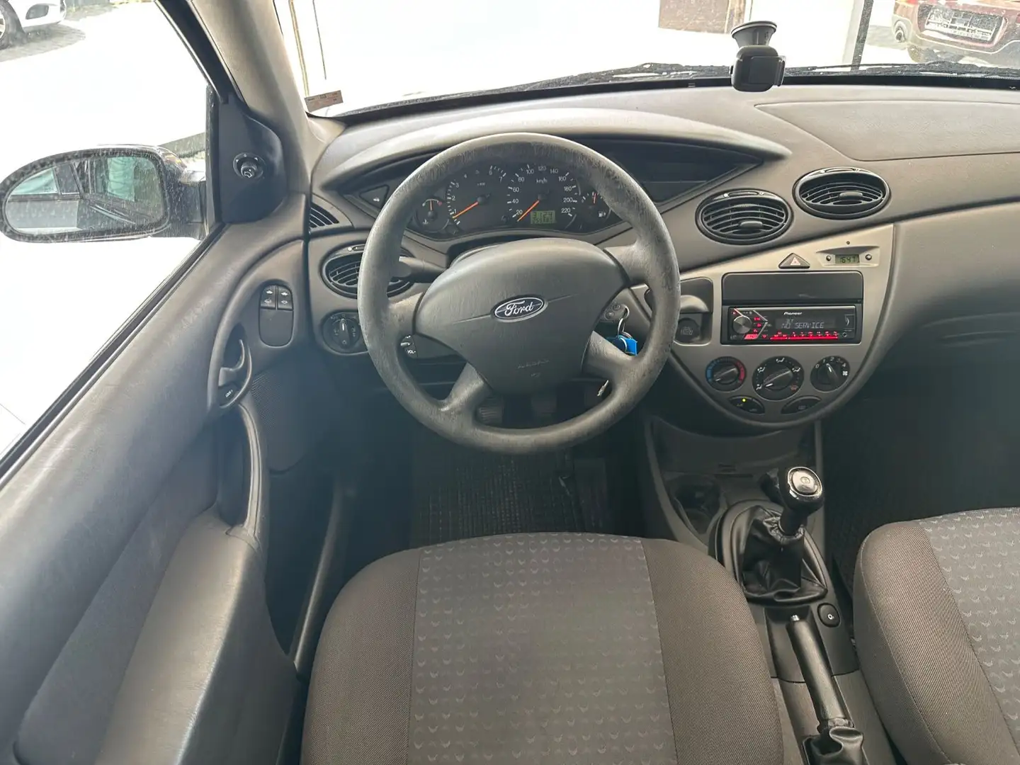Ford Focus 1.8 Finesse - 2