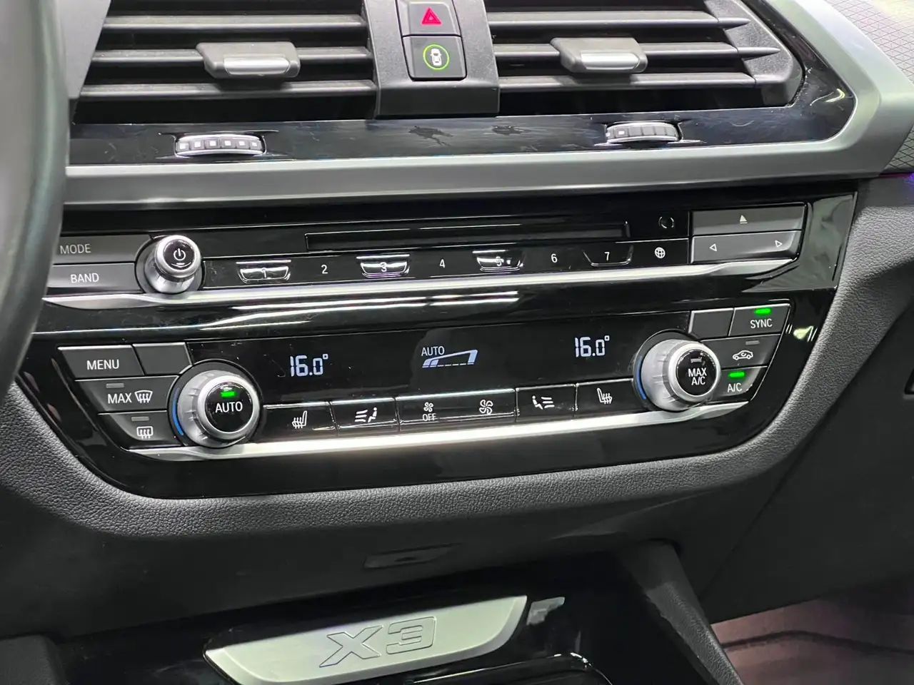 BMW X3 снимка BMW X3