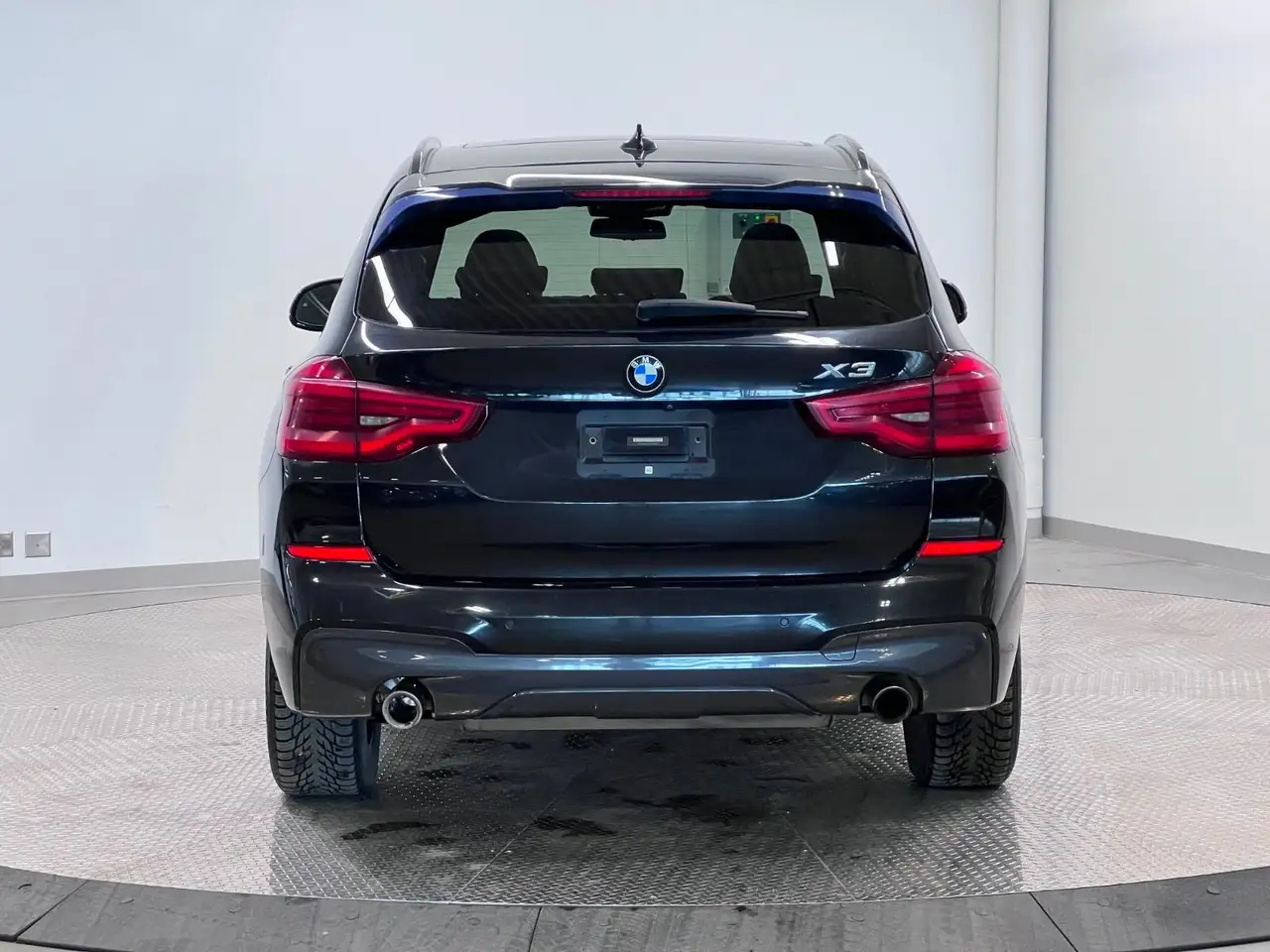 BMW X3 снимка BMW X3