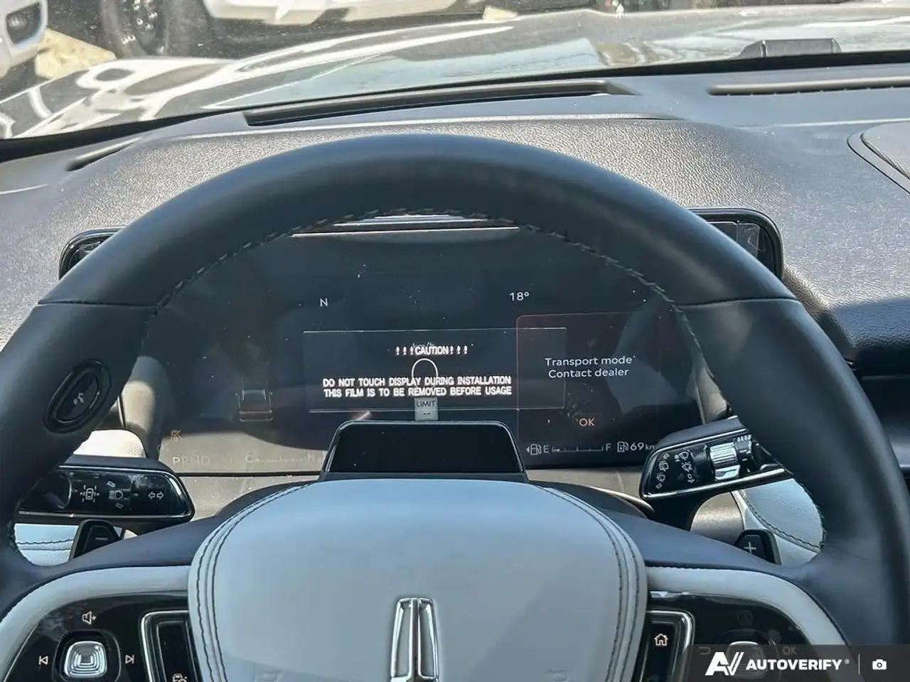 Lincoln Aviator снимка Lincoln Aviator