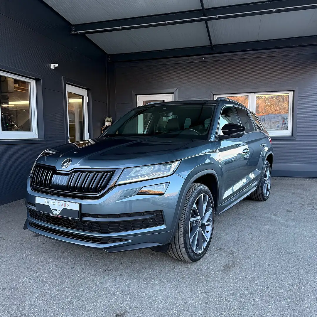 Skoda Kodiaq 2,0 TSI 4x4 Style DSG Gris - 1