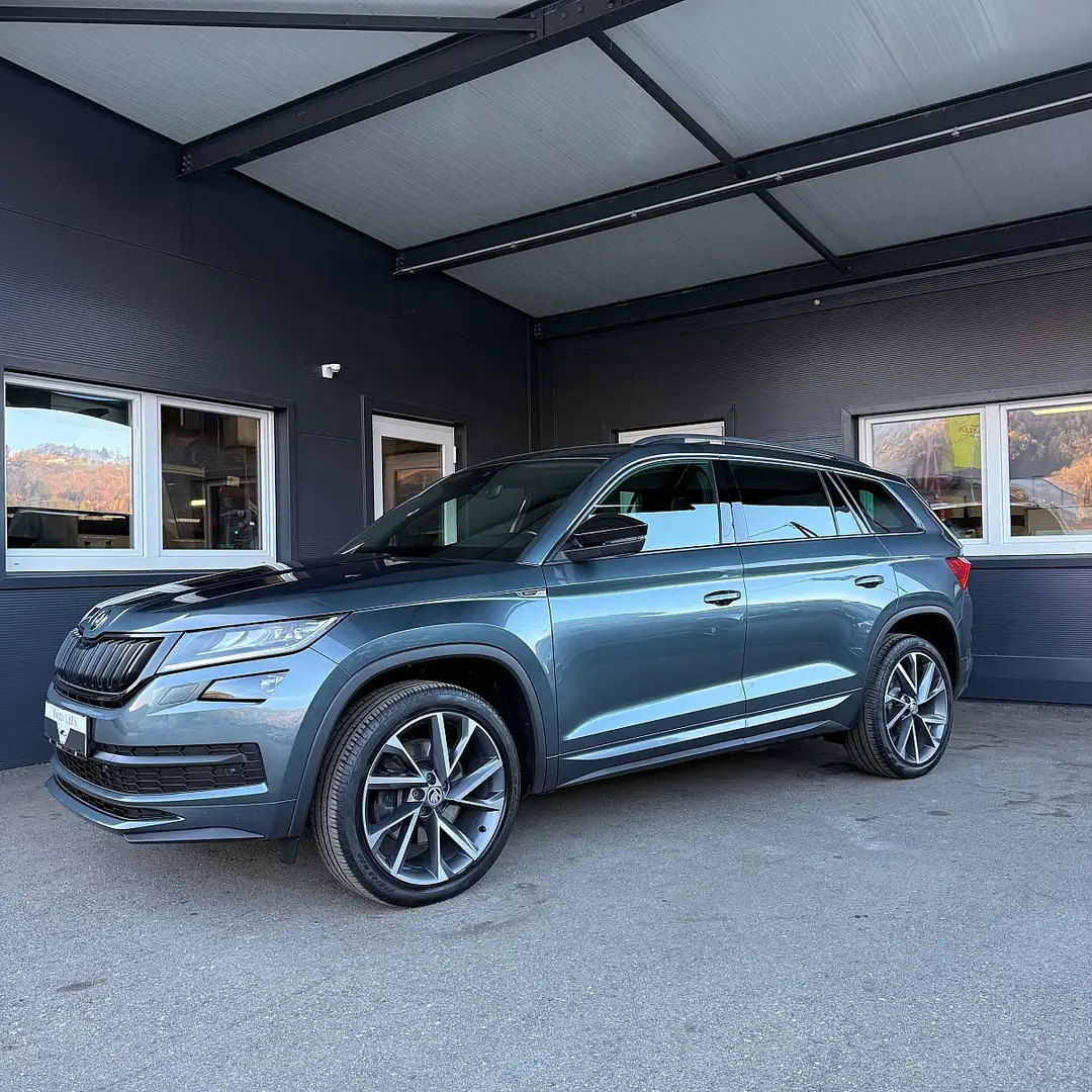 Skoda Kodiaq 2,0 TSI 4x4 Style DSG Gris - 2