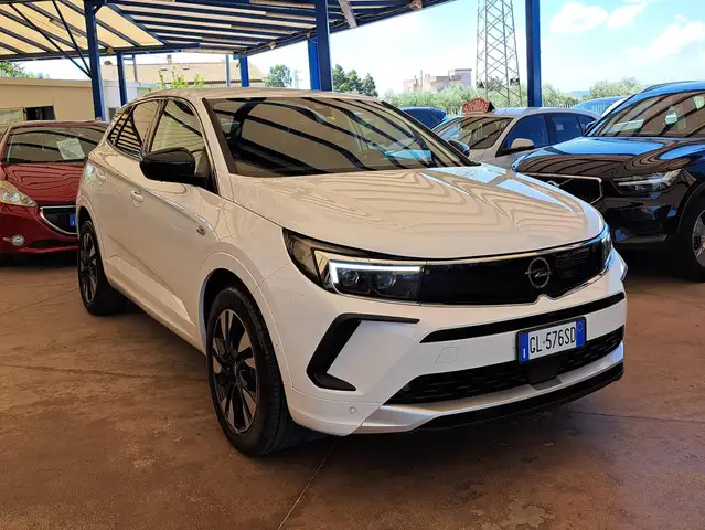 Opel Grandland 1.5 DIESEL ECOTEC BUSINESS ELEGANCE
