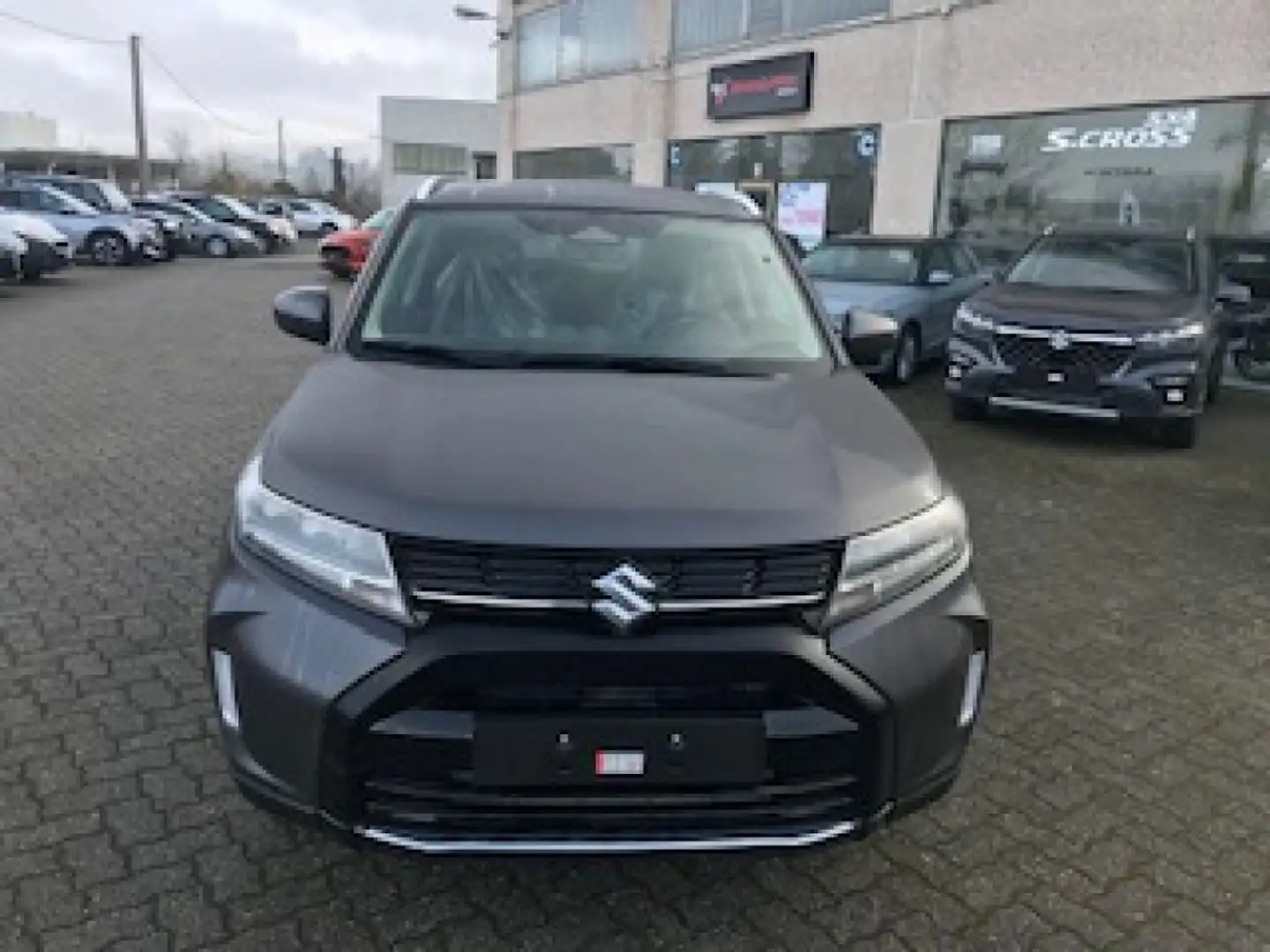 Suzuki Vitara 1.4 Hybrid Cool+ 2WD Grigio - 2