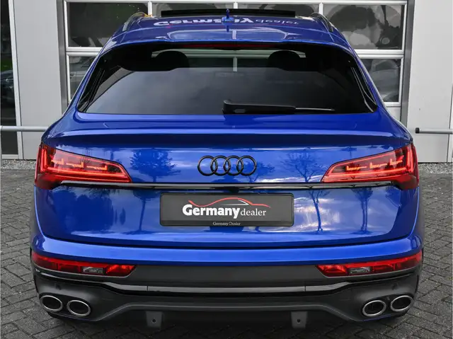 Audi SQ5 view 13