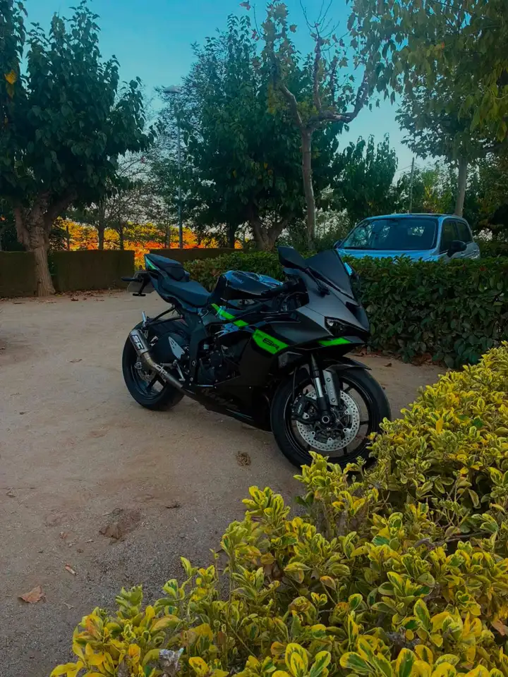 Kawasaki Ninja ZX-6R