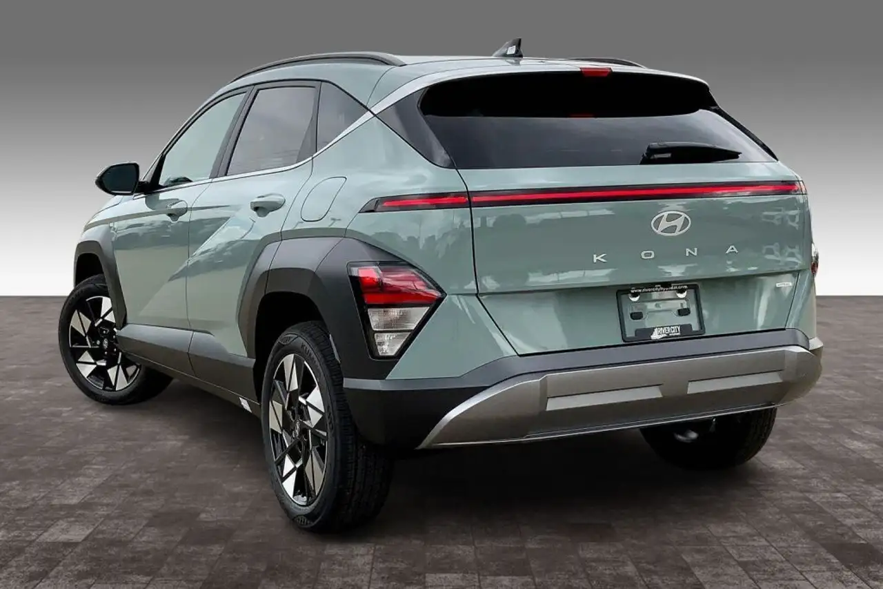 Hyundai KONA снимка Hyundai KONA