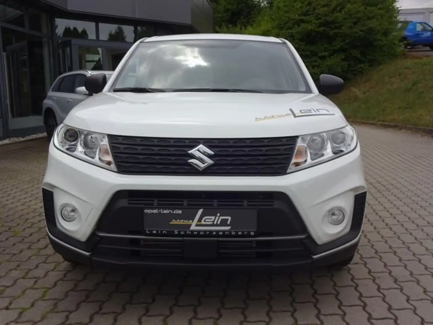 Suzuki Vitara 1.0 Boosterjet Club Weiß - 2