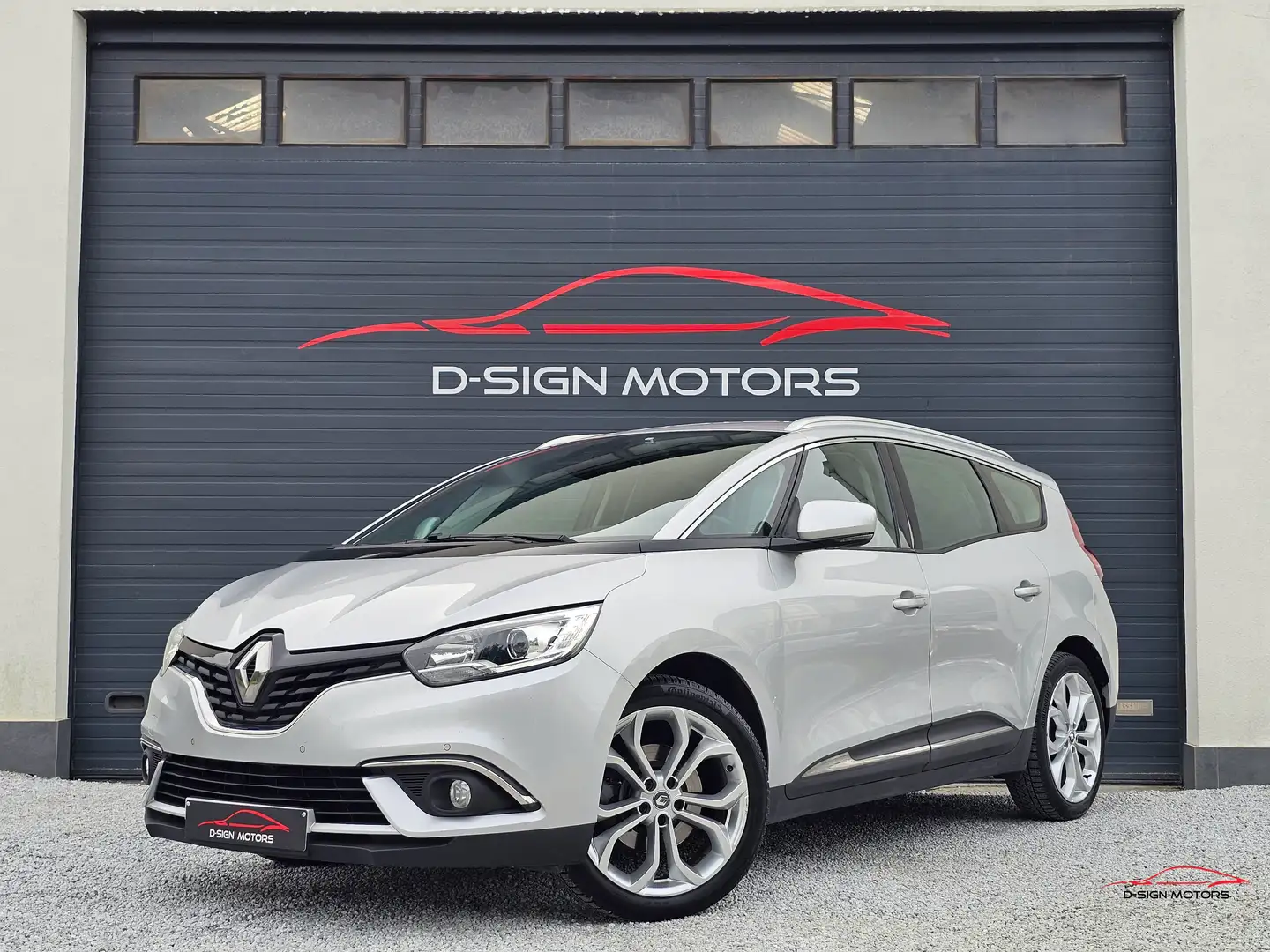 Renault Grand Scenic 1.5 dCi (110ch) 7 PL ENERGY 2017 132.000km EURO 6b Gris - 1