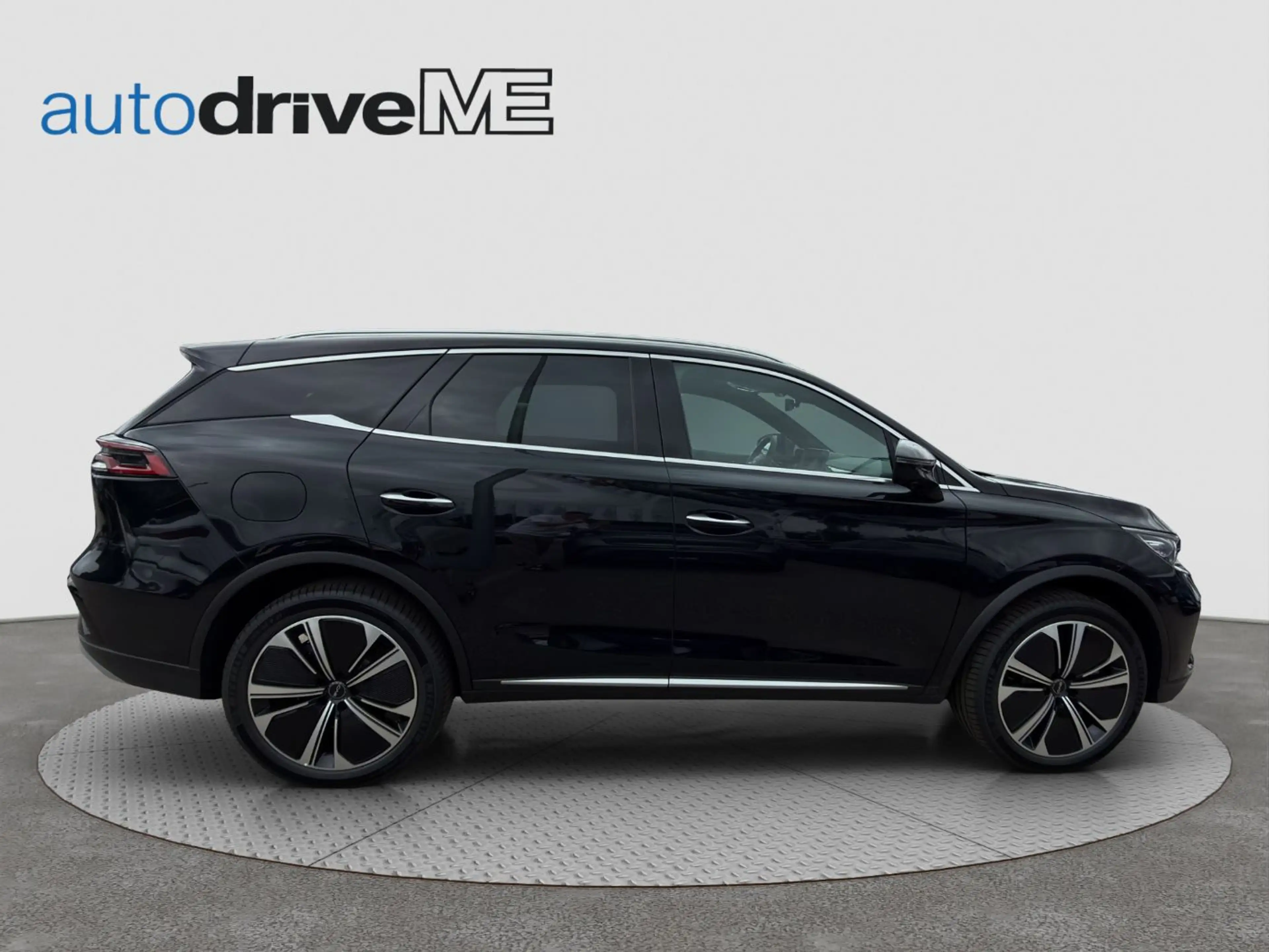 BYD Tang Flagship — photo 7